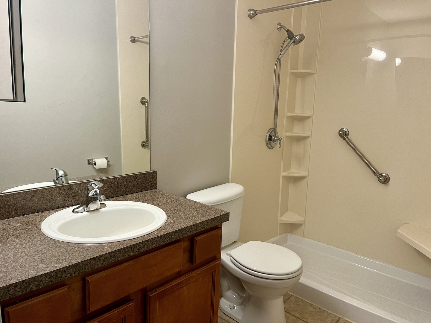 5817 Oakwood Drive #D, Lisle, IL 60532