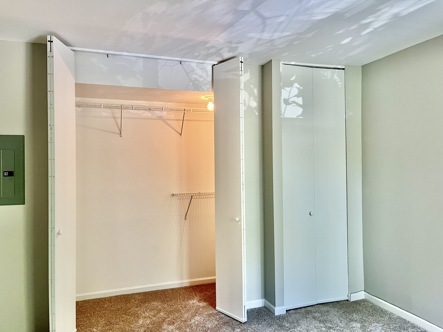 5817 Oakwood Drive #D, Lisle, IL 60532