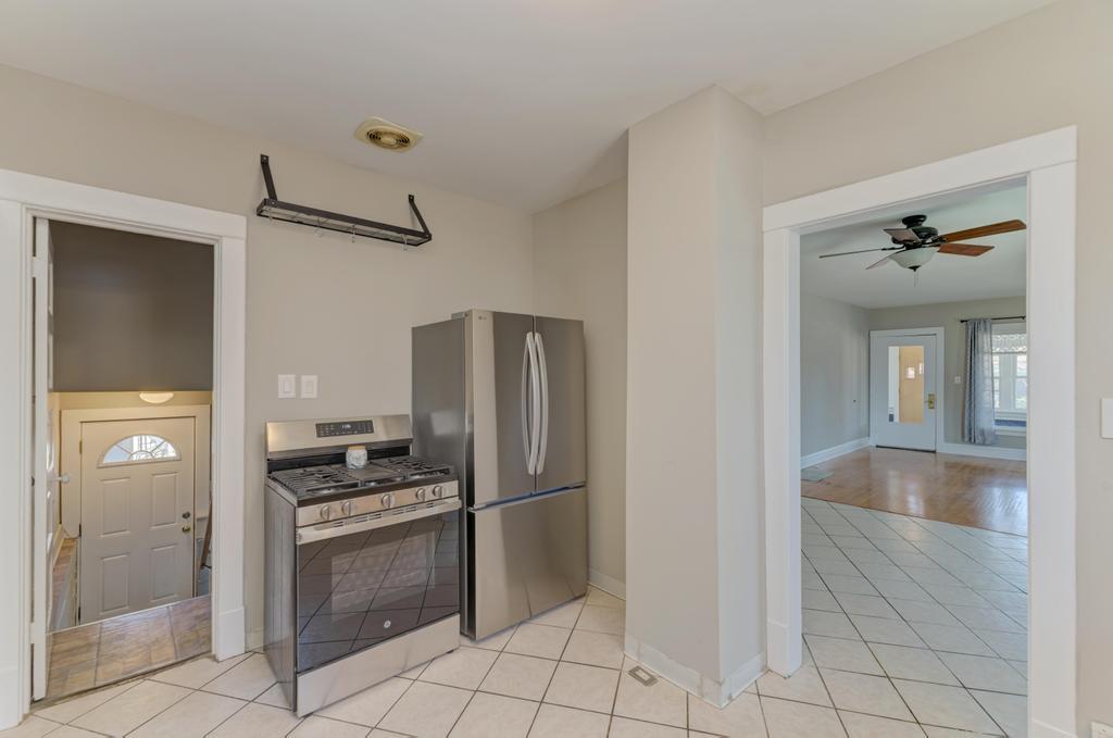 904 Caton Avenue, Joliet, IL 60435