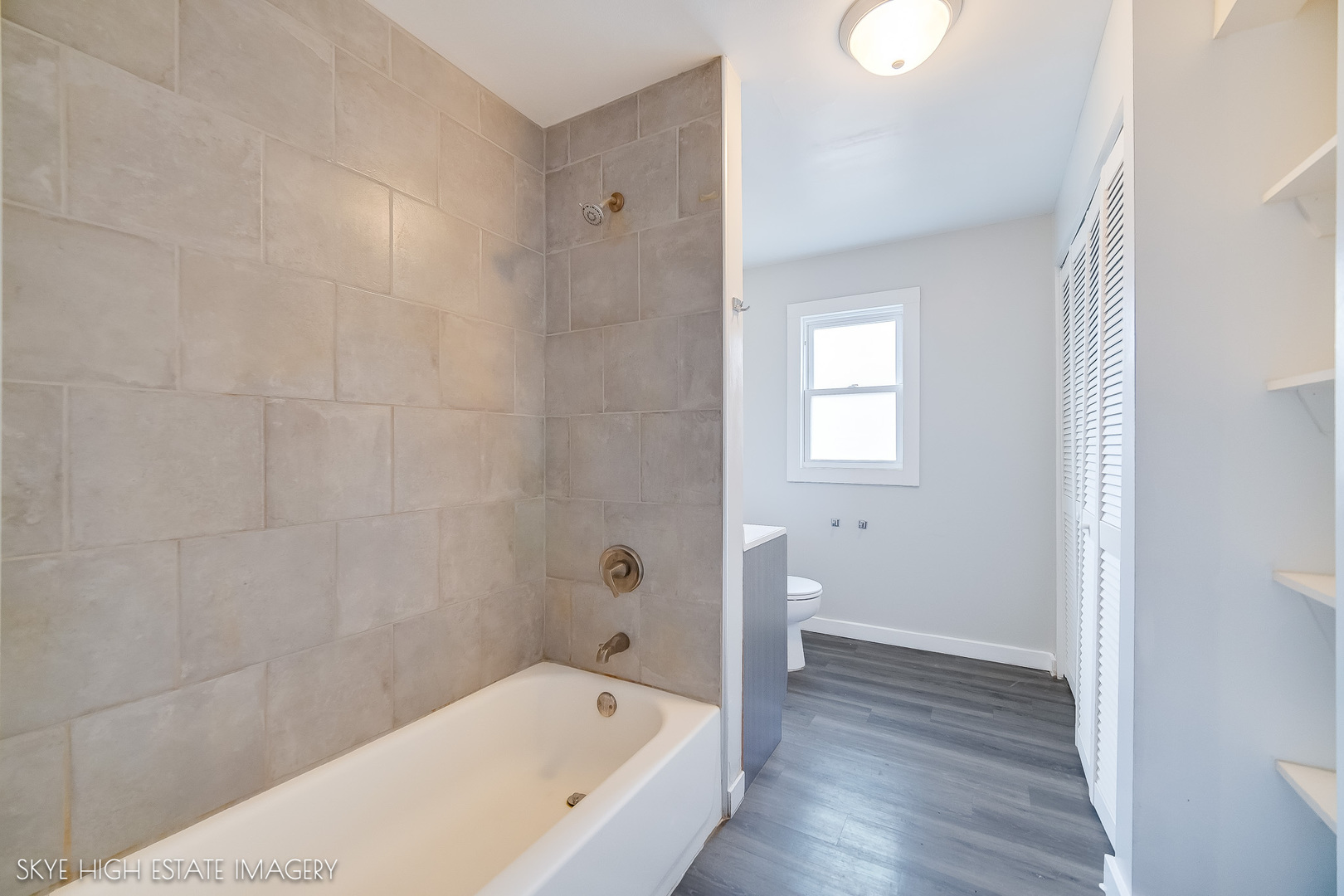 608 Fox Street, Joliet, IL 60432