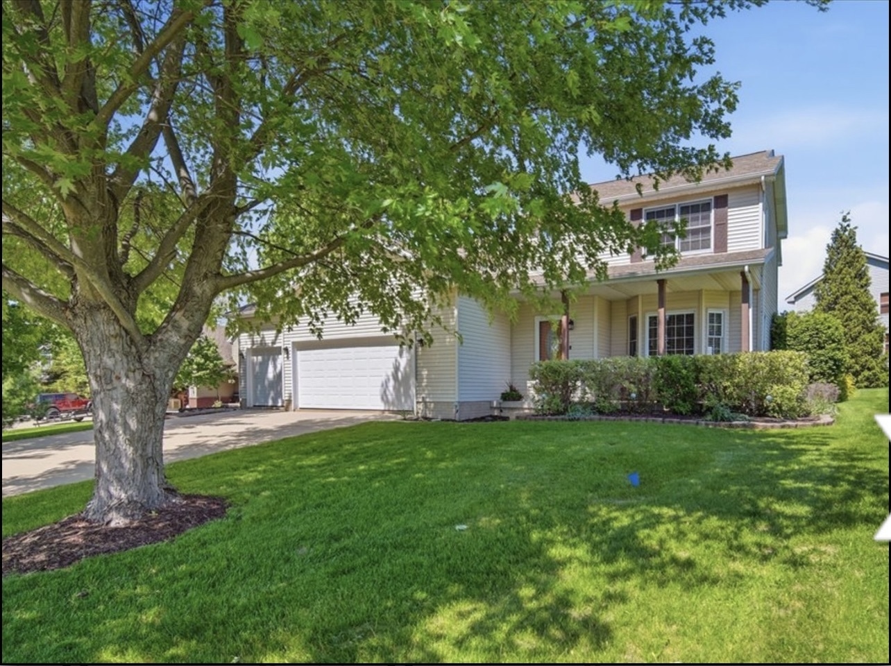 1 Quail Court, Downs, IL 61736