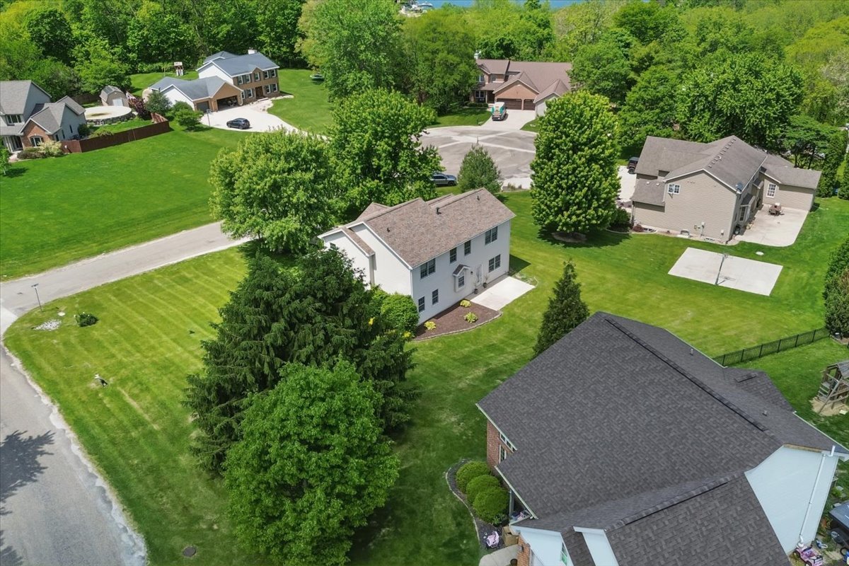1 Quail Court, Downs, IL 61736