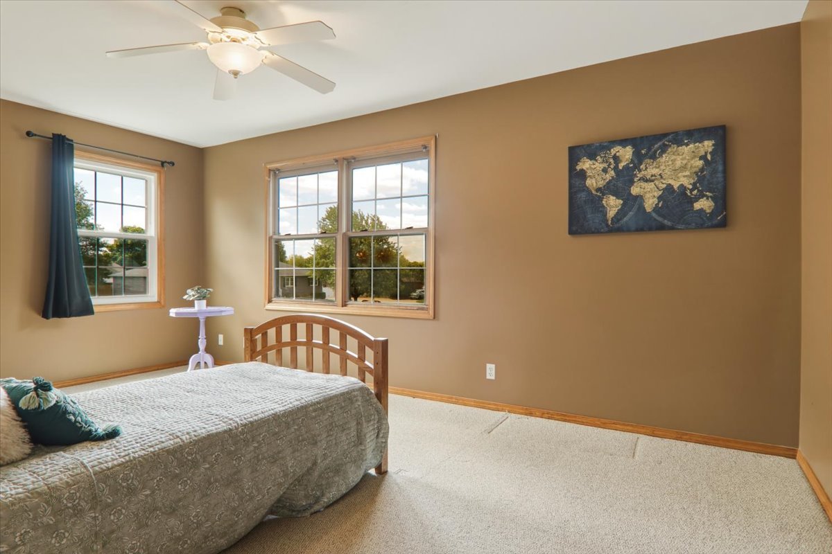 1 Quail Court, Downs, IL 61736