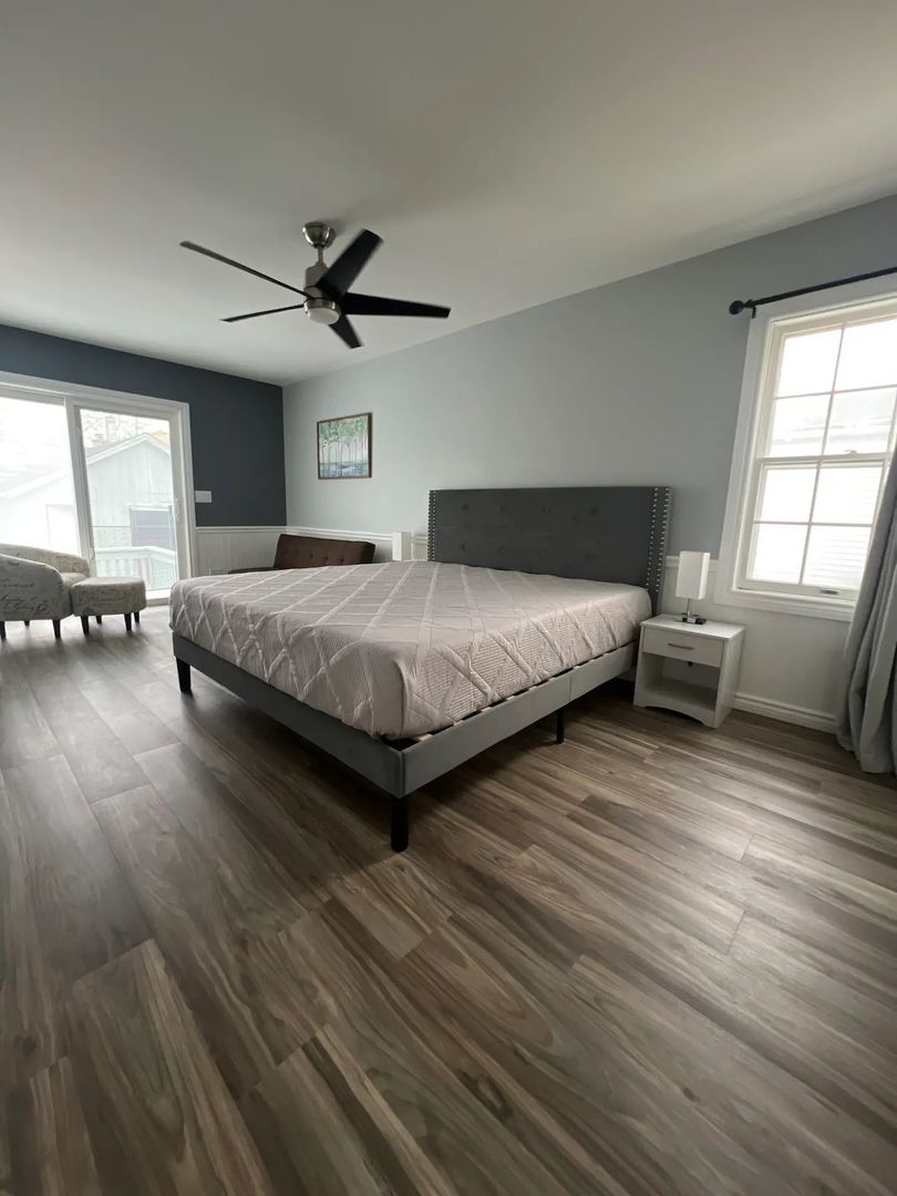 2325 S 11th Avenue, Broadview, IL 60155