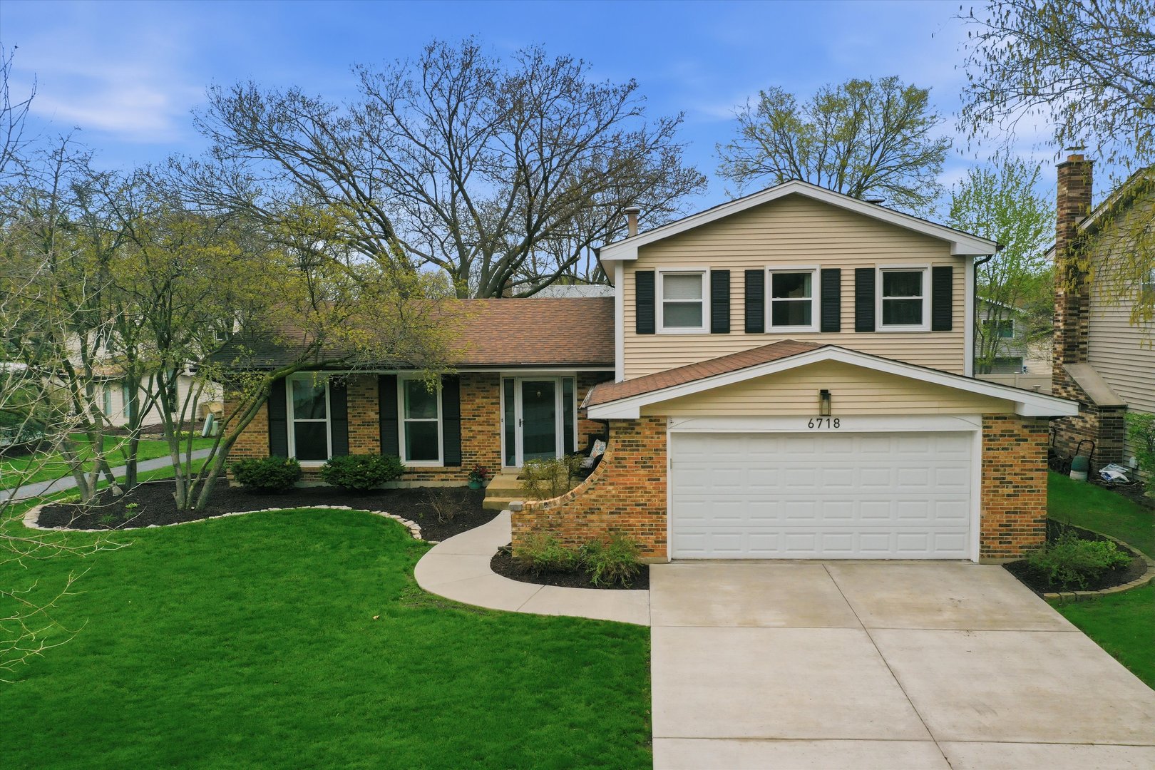 6718 Breckenridge Road, Lisle, IL 60532