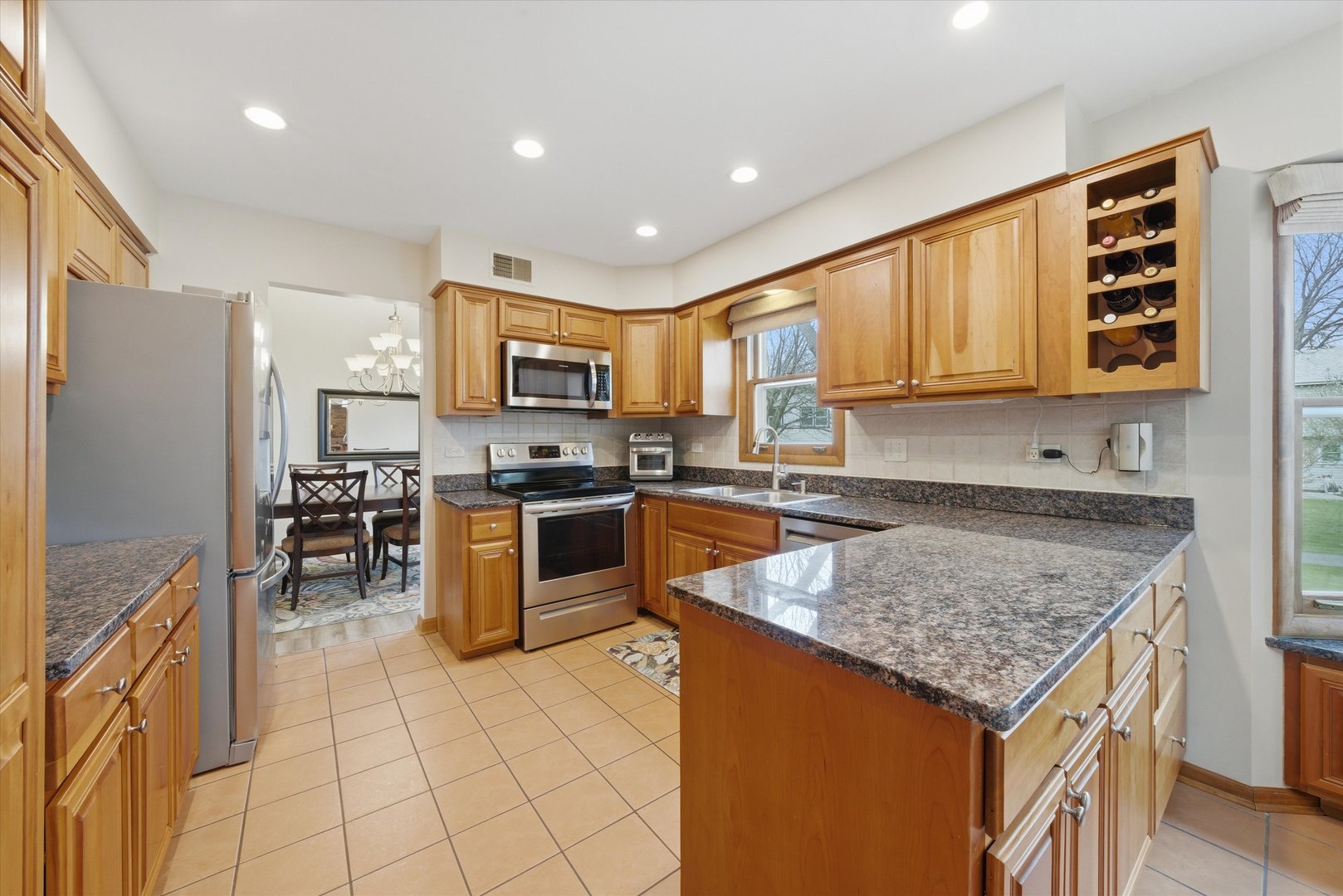 6718 Breckenridge Road, Lisle, IL 60532