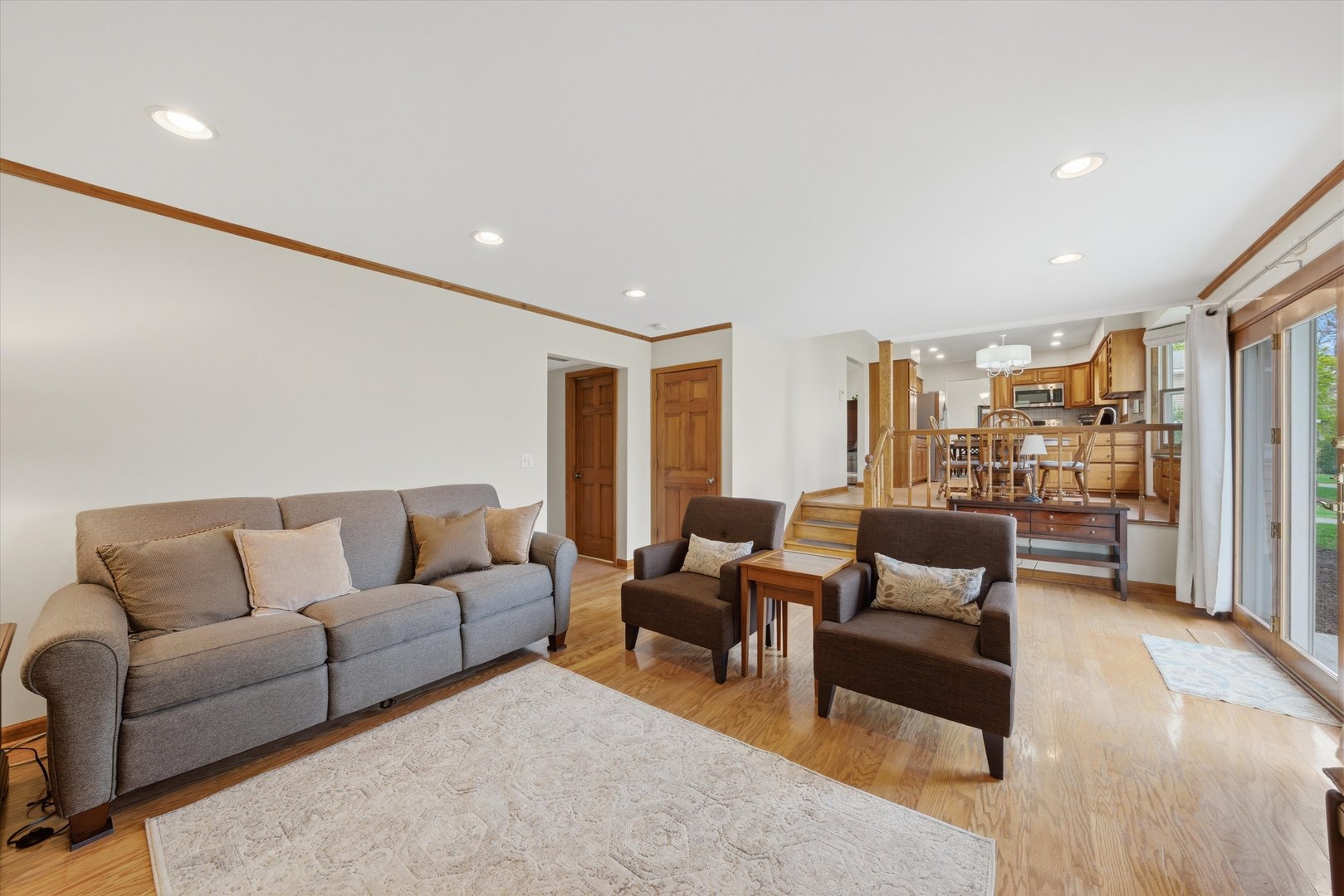 6718 Breckenridge Road, Lisle, IL 60532