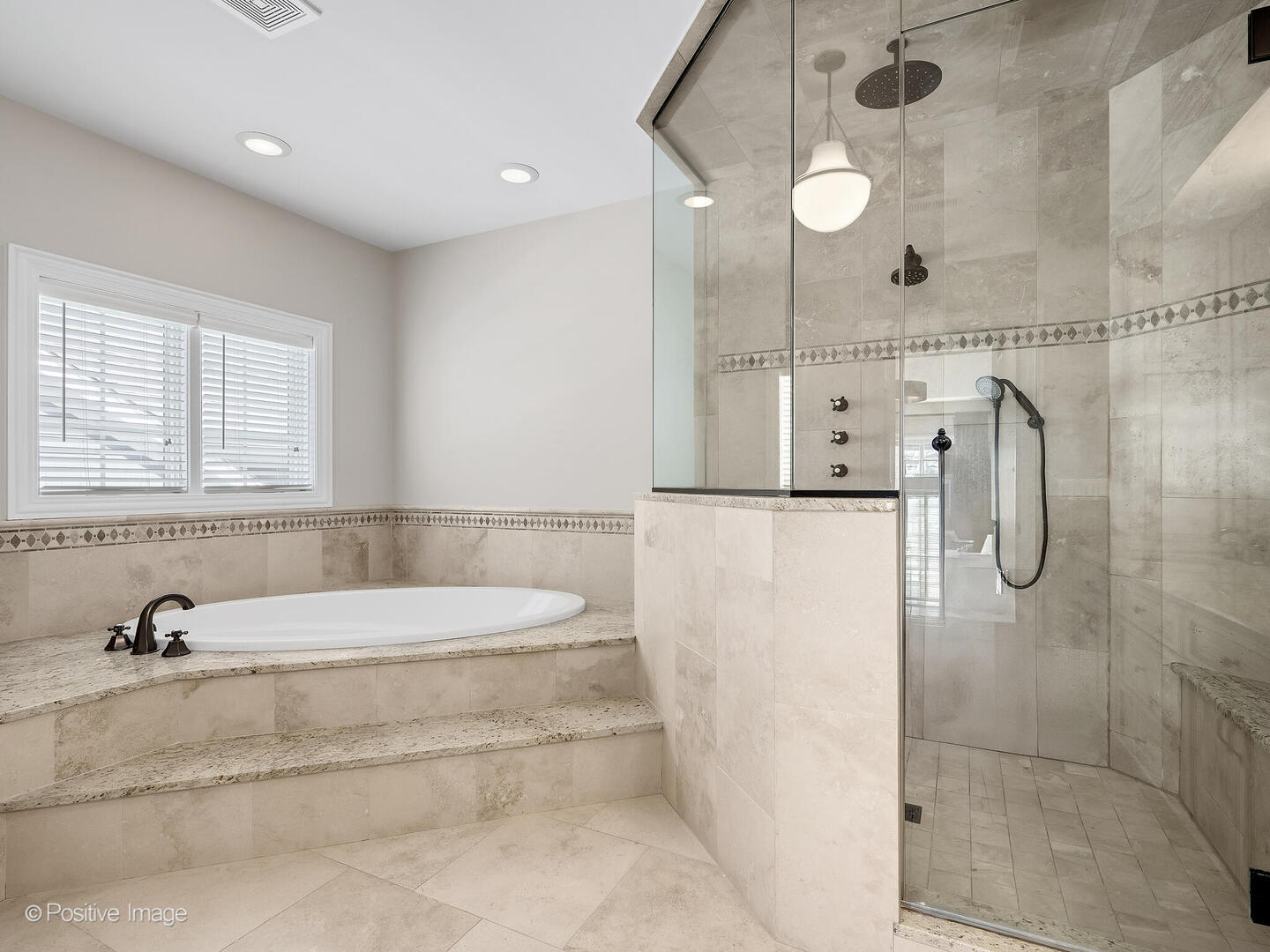 116 S Prospect Avenue, Clarendon Hills, IL 60514