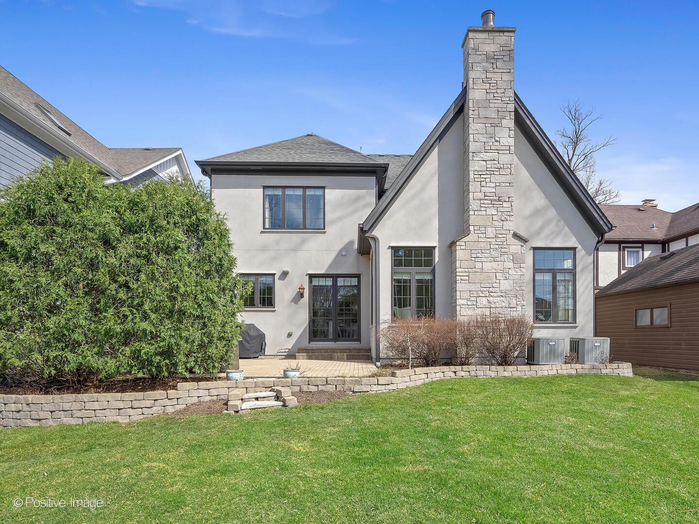 116 S Prospect Avenue, Clarendon Hills, IL 60514