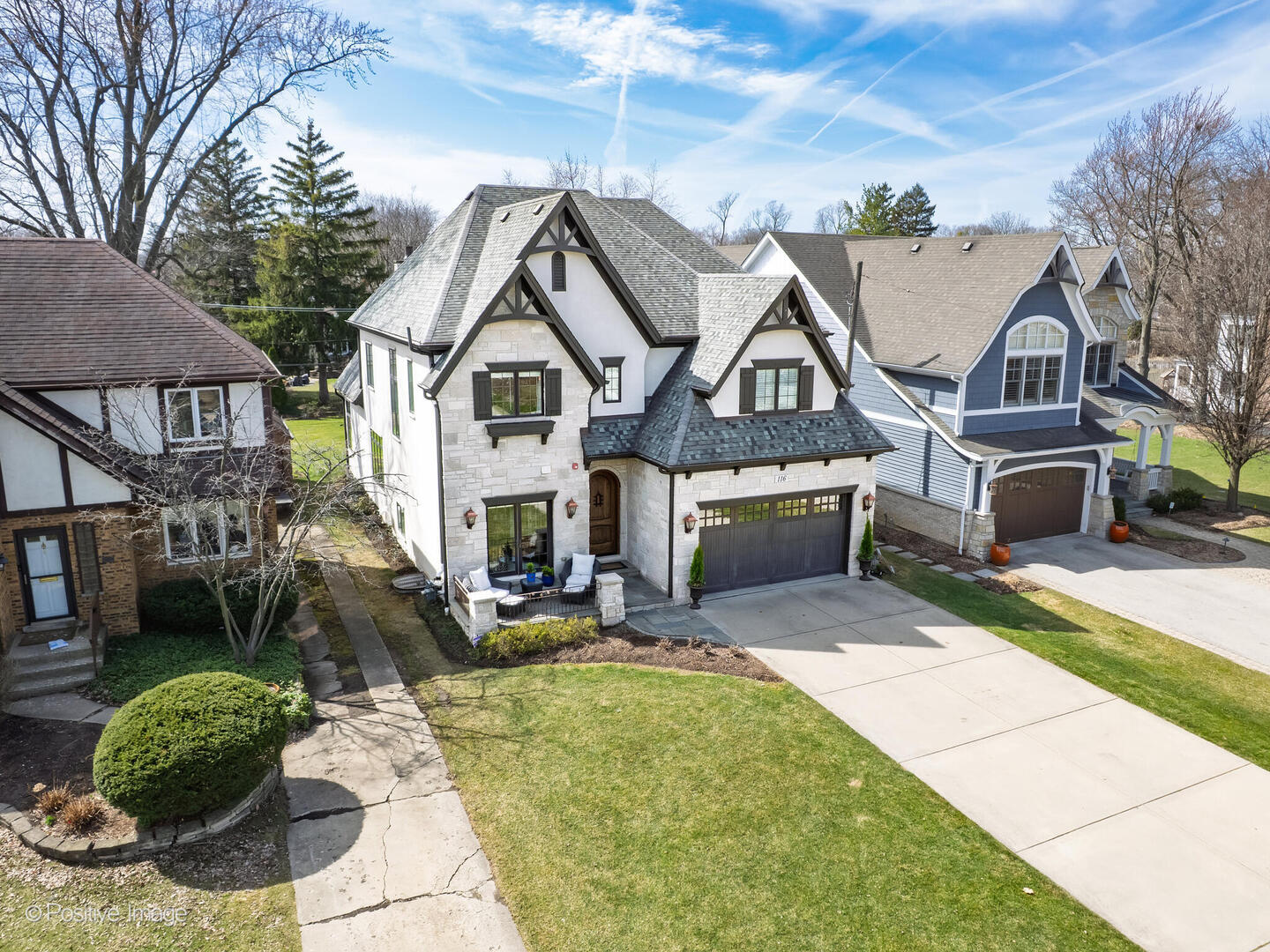 116 S Prospect Avenue, Clarendon Hills, IL 60514