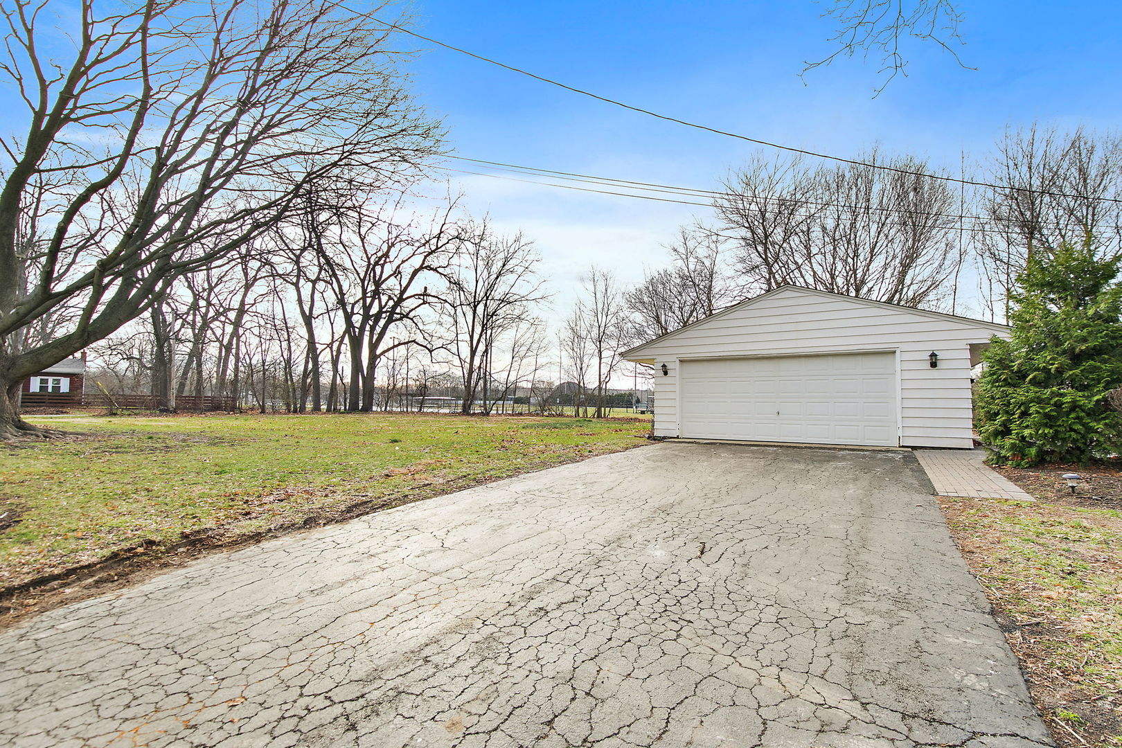 1000 Jackson Avenue, St. Charles, IL 60174