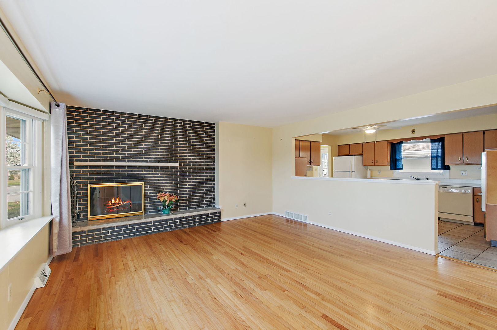 1000 Jackson Avenue, St. Charles, IL 60174