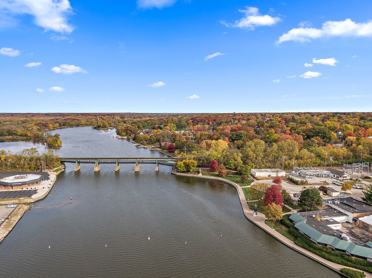 1000 Jackson Avenue, St. Charles, IL 60174