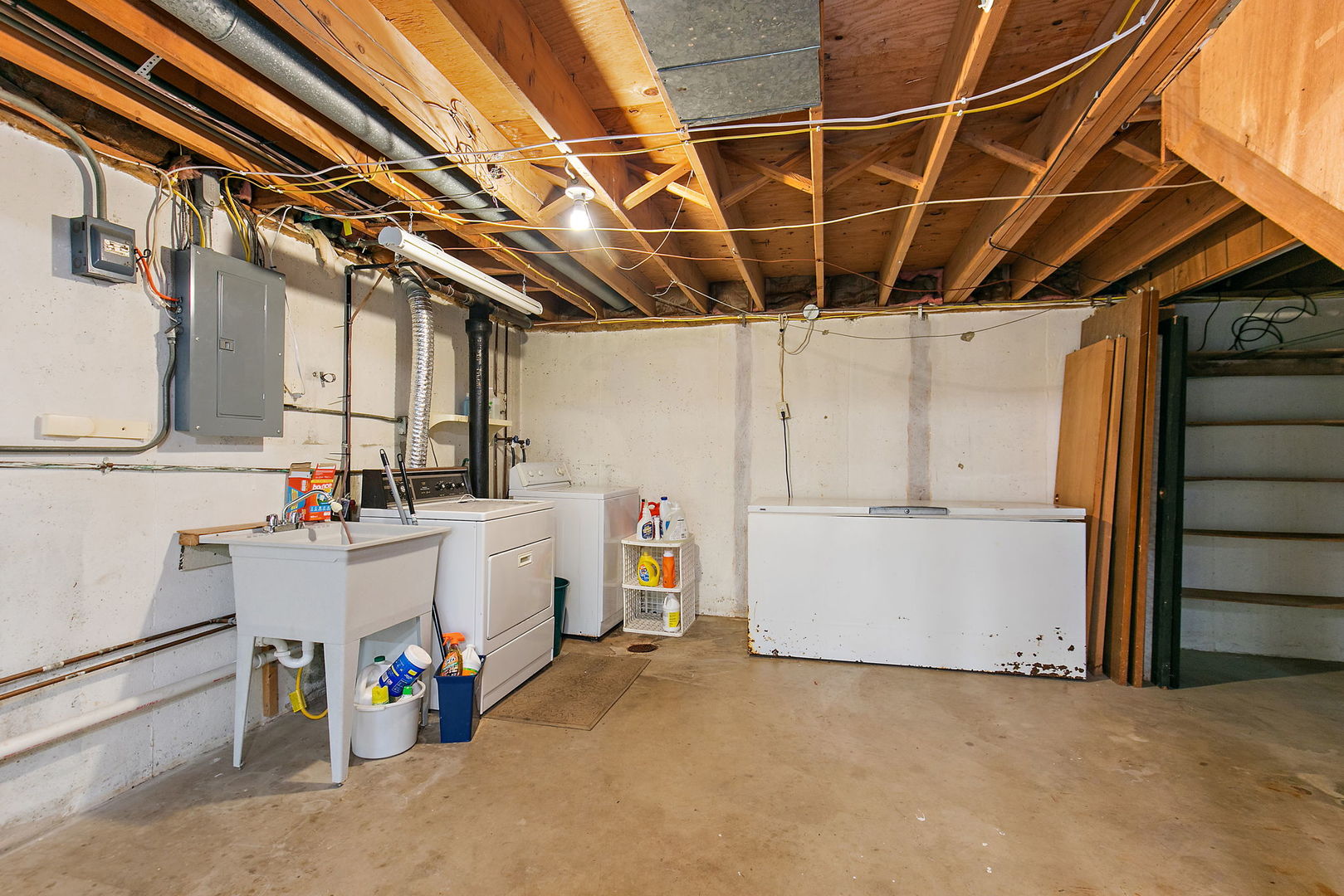 1000 Jackson Avenue, St. Charles, IL 60174