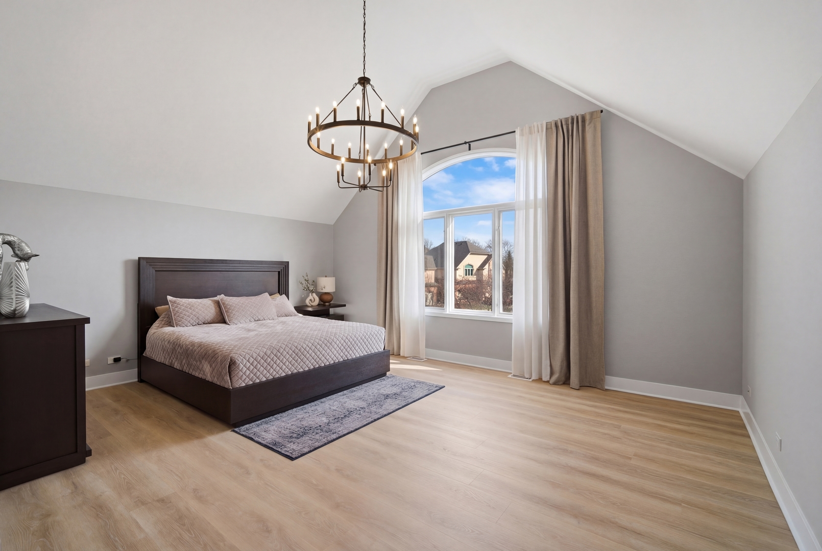 736 N Franklin Avenue, Palatine, IL 60067