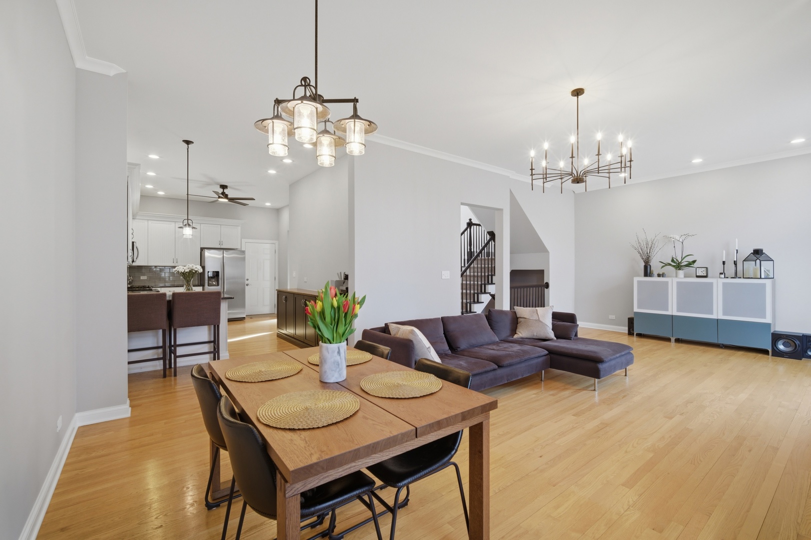 736 N Franklin Avenue, Palatine, IL 60067