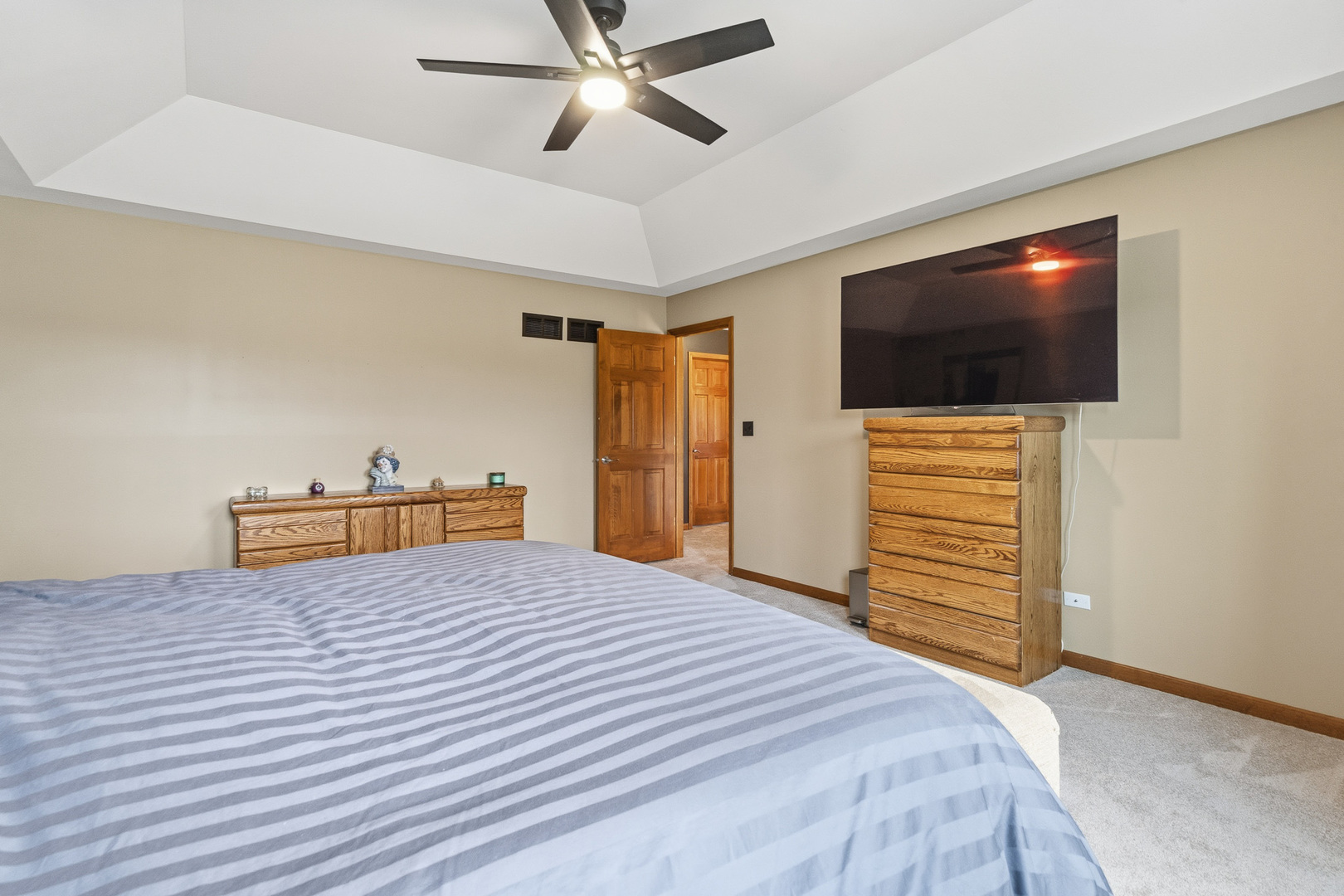 5104 Prestwick Circle, Plainfield, IL 60586