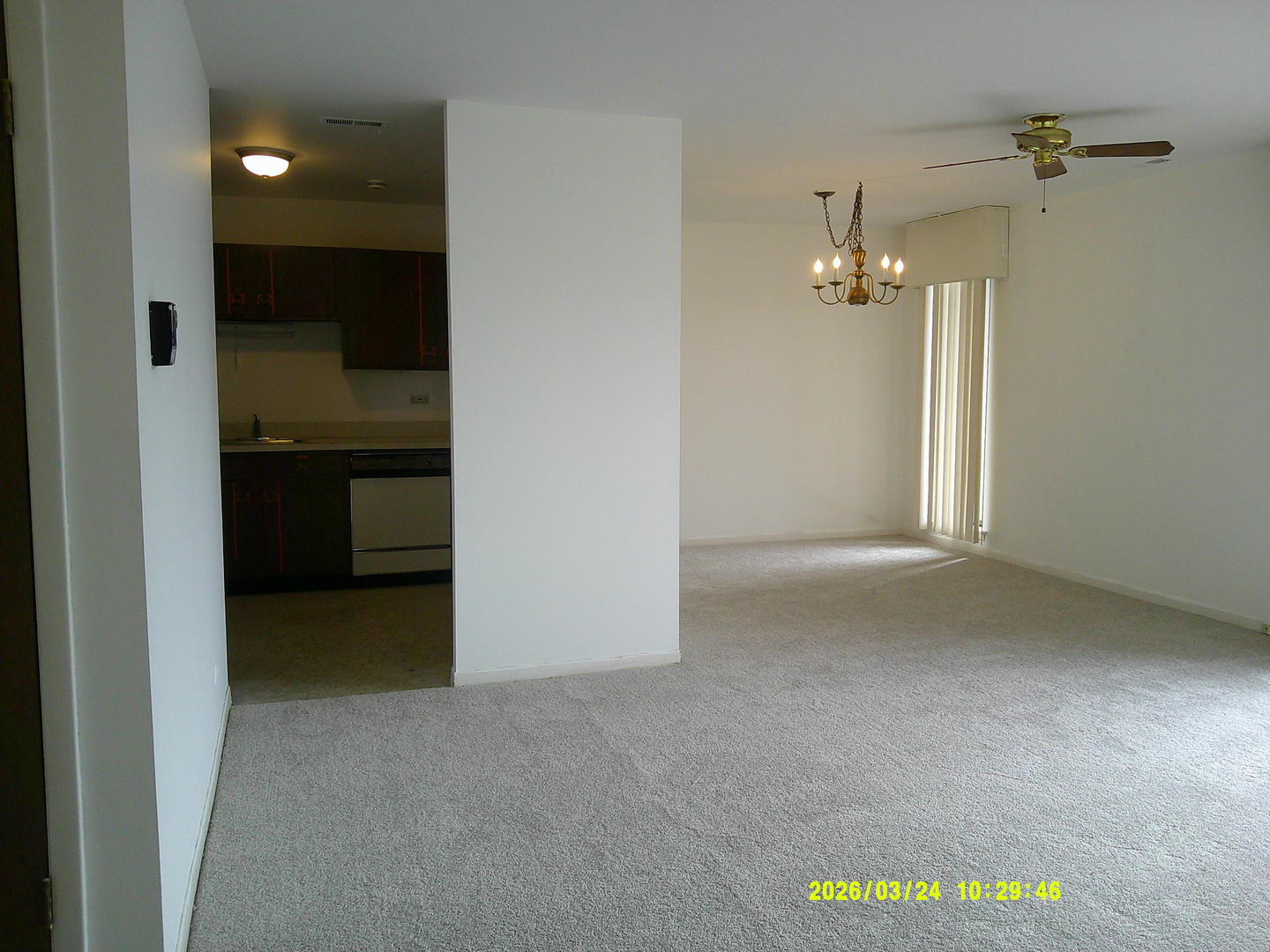 5 E Carriageway Drive #210, Hazel Crest, IL 60429