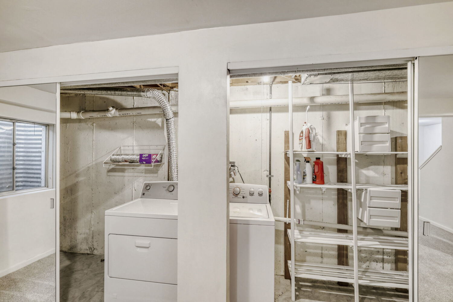 934 Surrey Lane #2, Sleepy Hollow, IL 60118