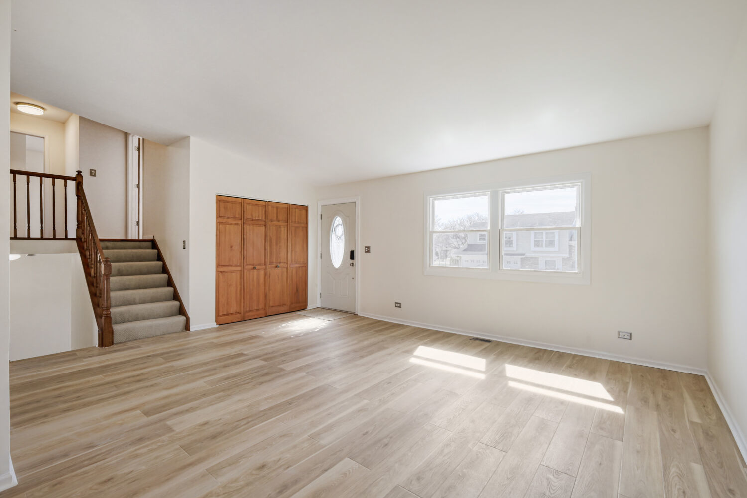 4441 HARBOR Circle, Hoffman Estates, IL 60192