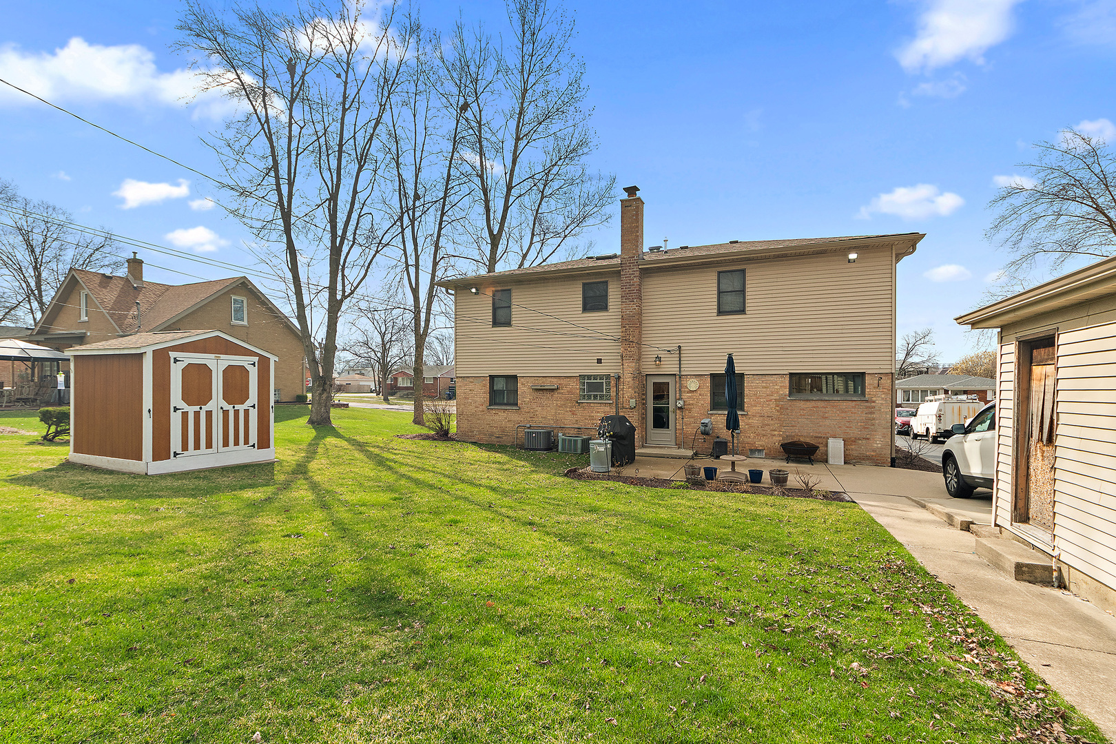 7112 W 114th Place, Worth, IL 60482