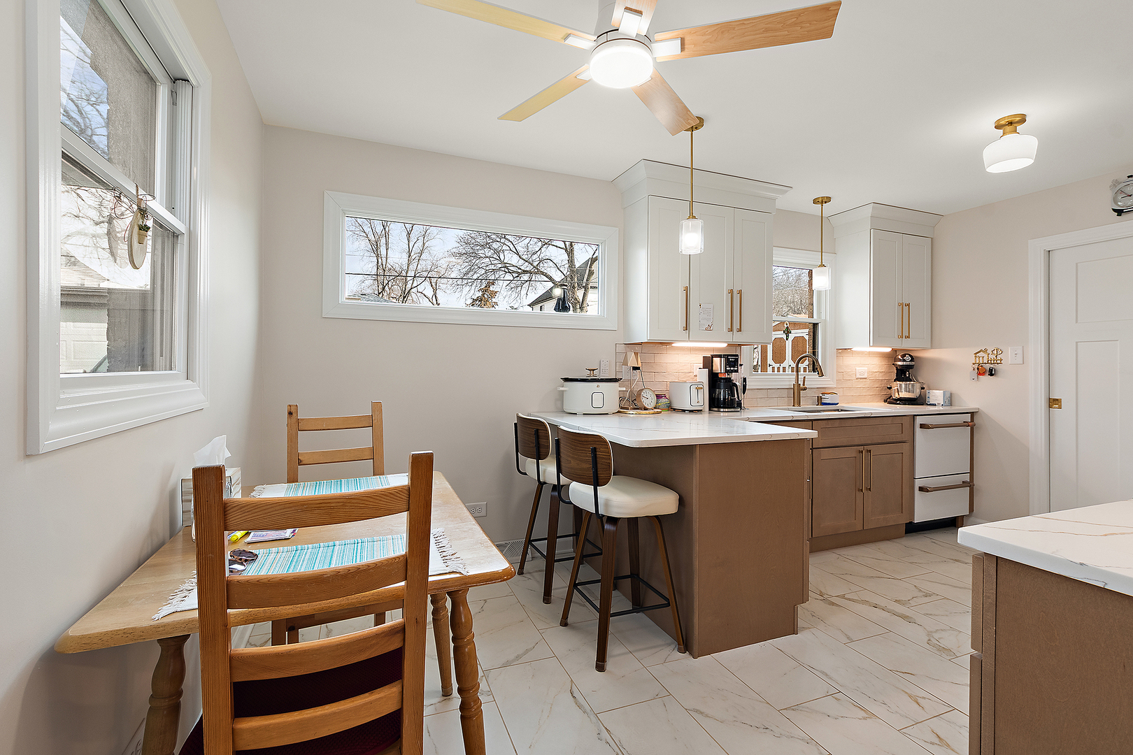 7112 W 114th Place, Worth, IL 60482