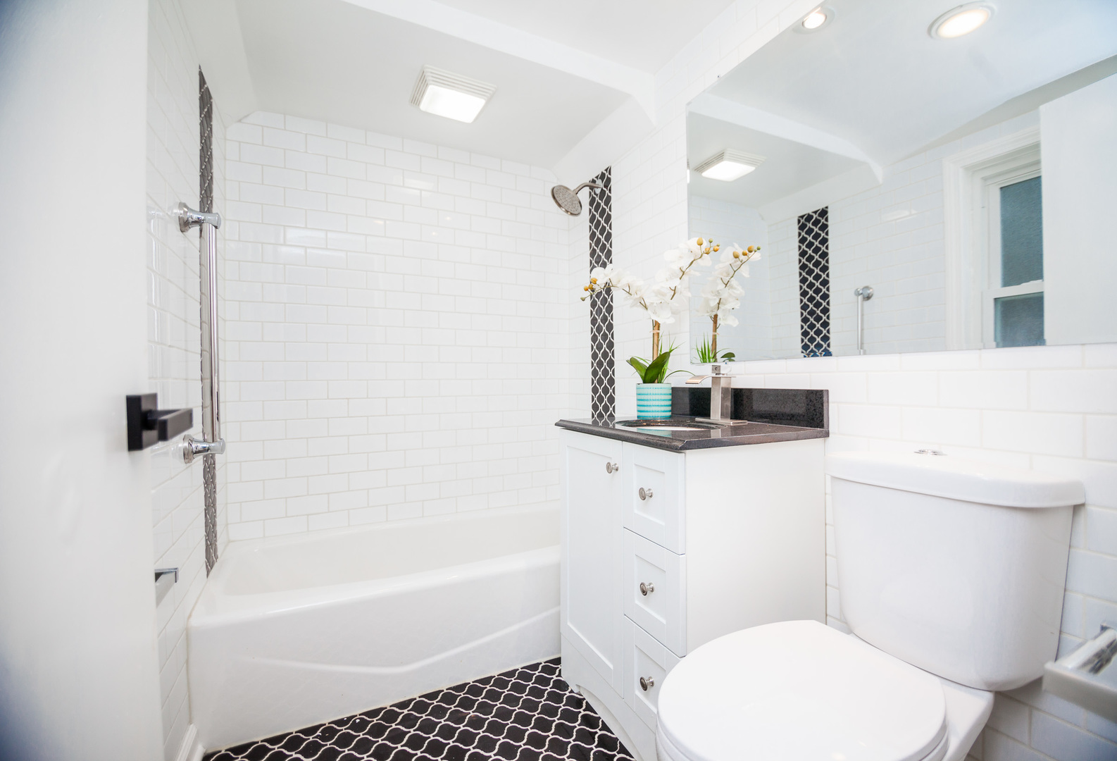 1156 W 102nd Street, Chicago, IL 60643