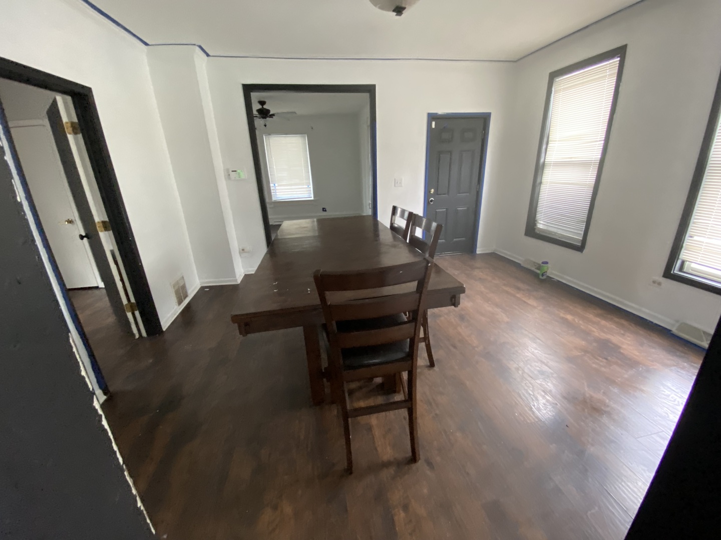 515 Walnut Avenue, Elgin, IL 60123