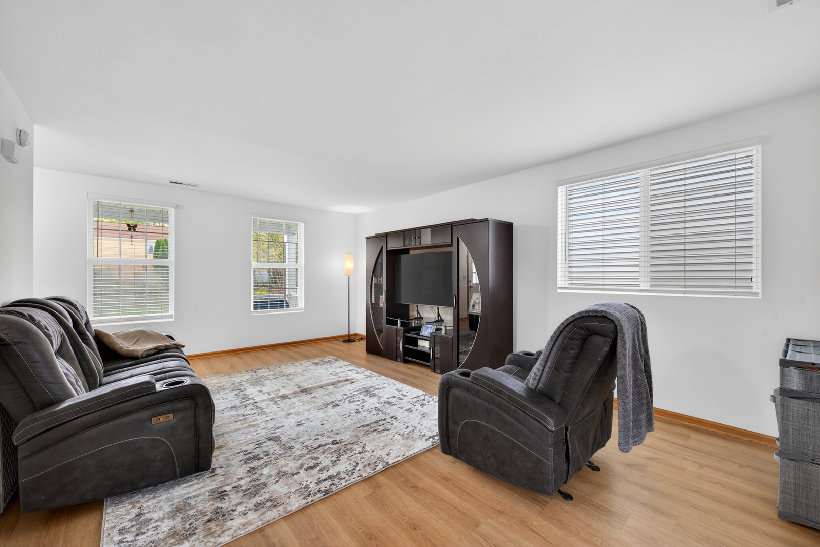 939 Four Seasons Boulevard, Aurora, IL 60504