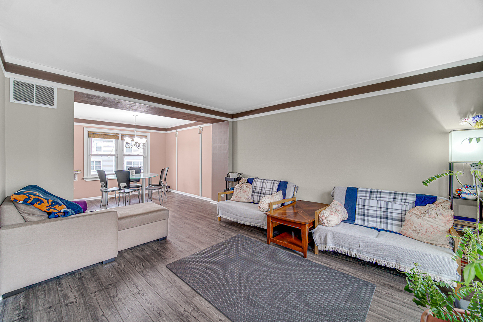 1965 Cheltenham Place, Hoffman Estates, IL 60169