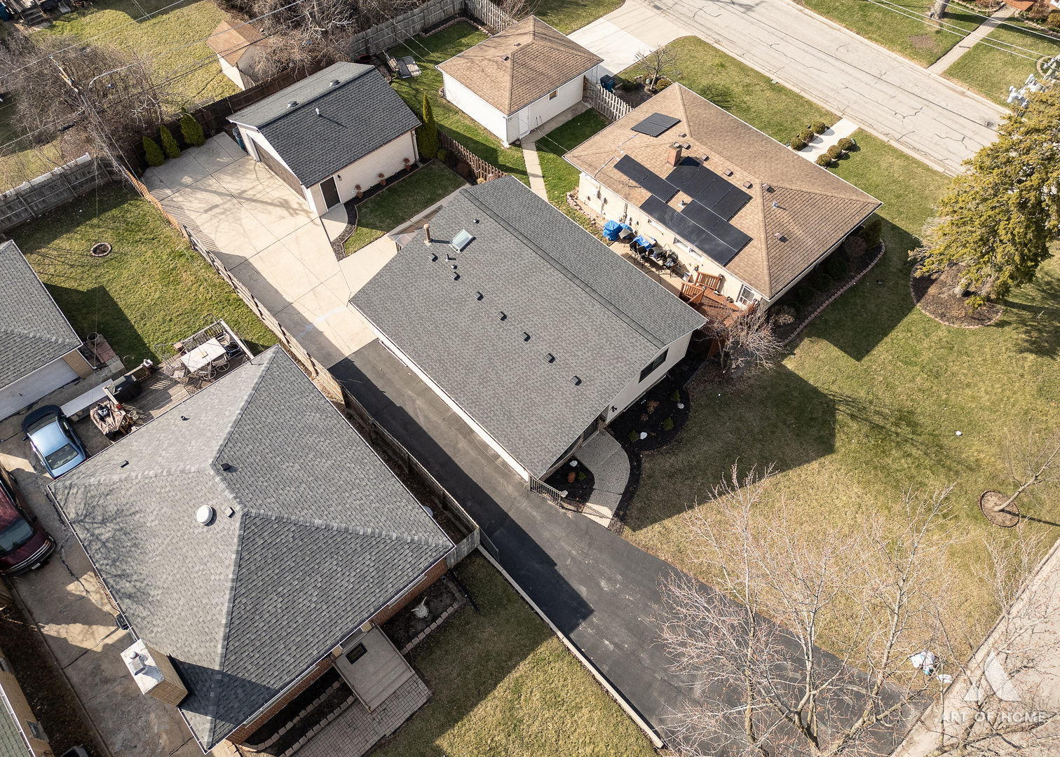 204 S Iowa Avenue, Addison, IL 60101