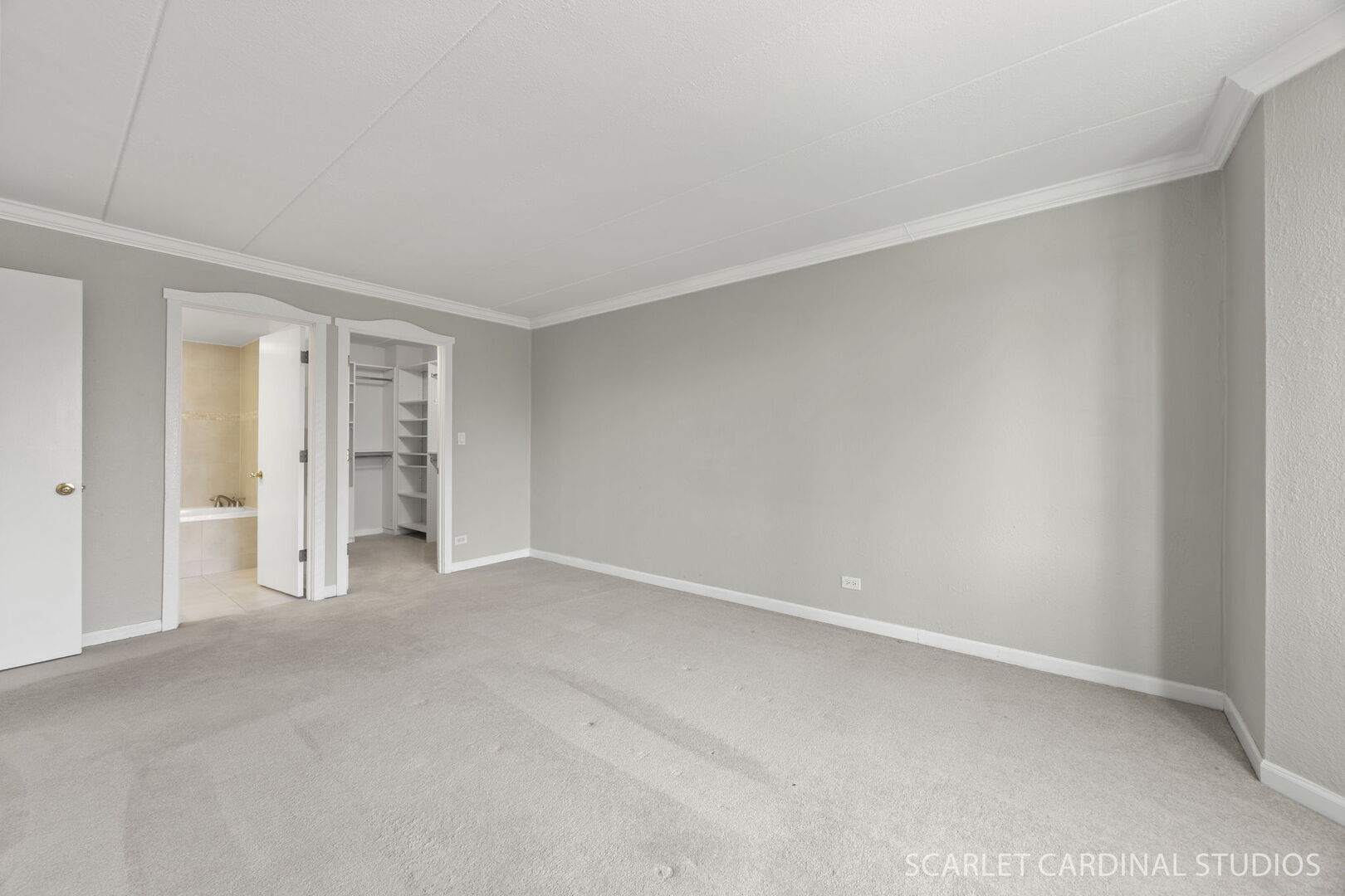 1 Renaissance Place #201, Palatine, IL 60067