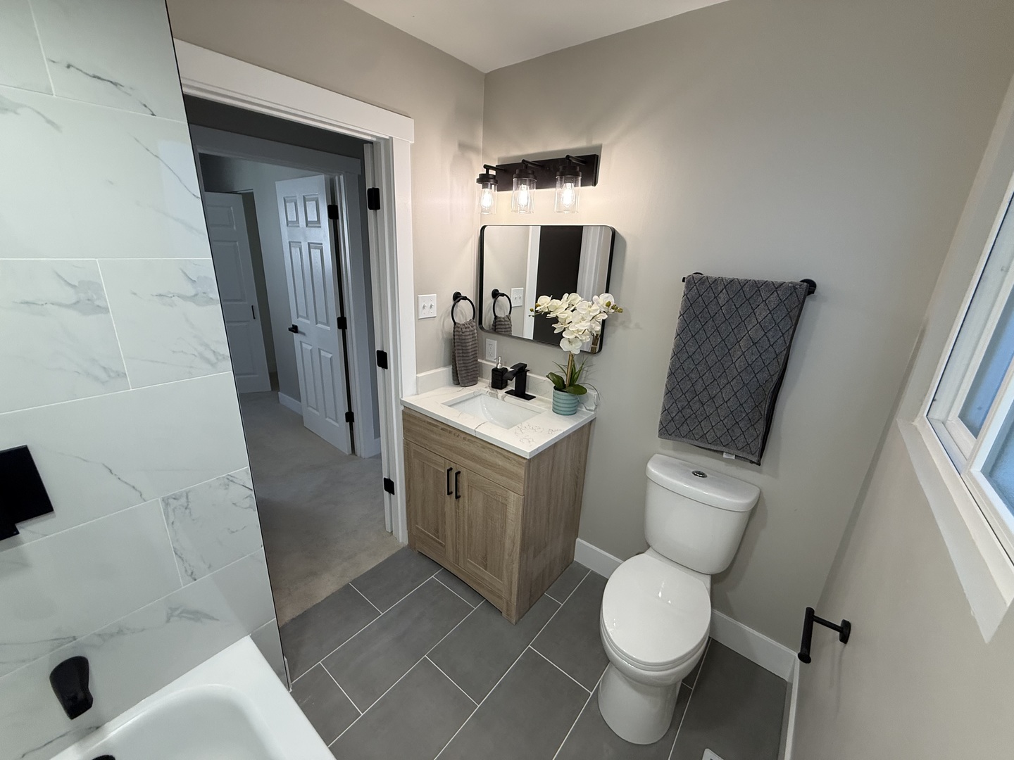 306 W 111th Street, Chicago, IL 60628