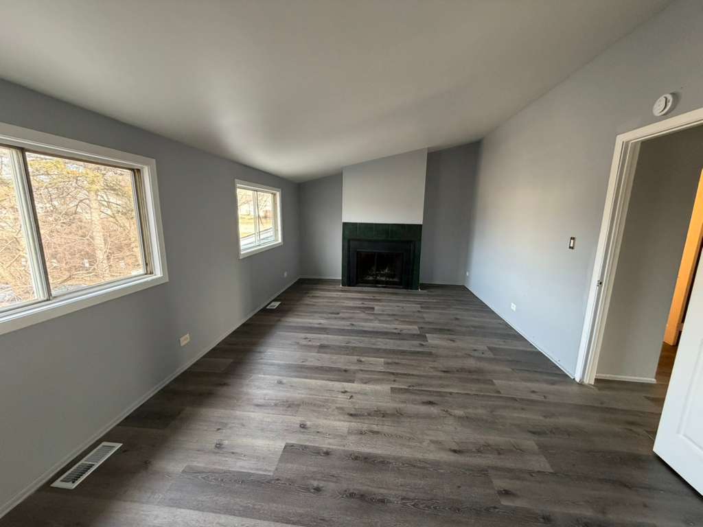 1612 Islandview Court, Hoffman Estates, IL 60169