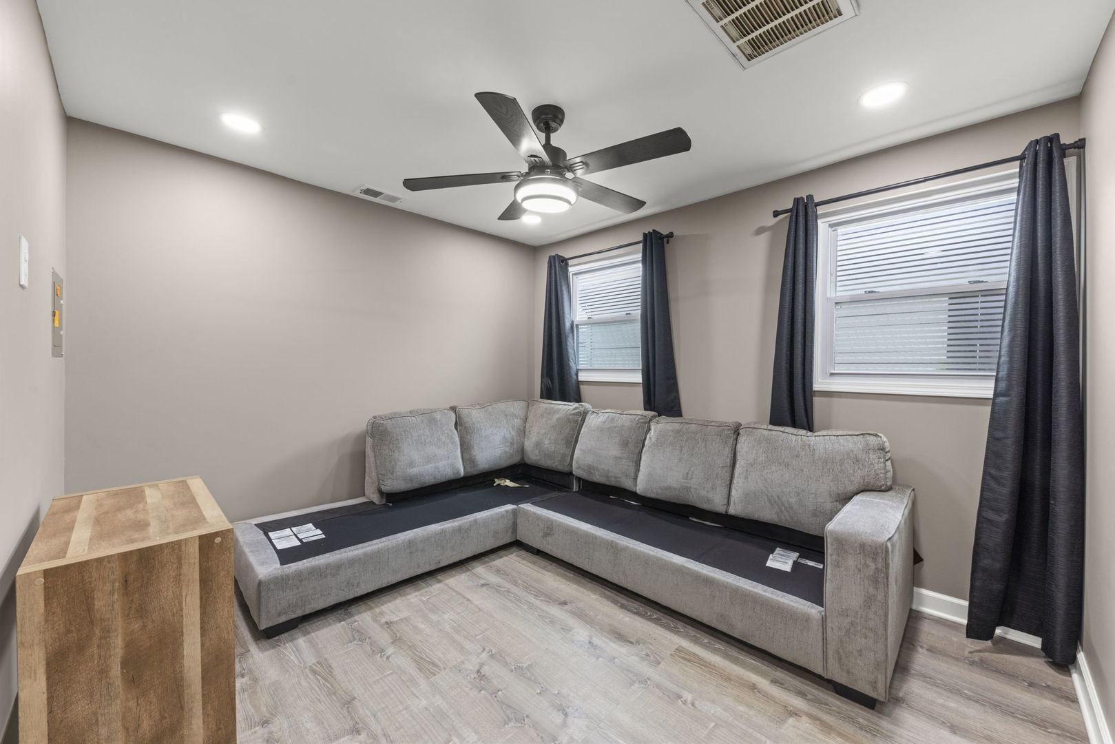 5817 W 64th Street, Chicago, IL 60638