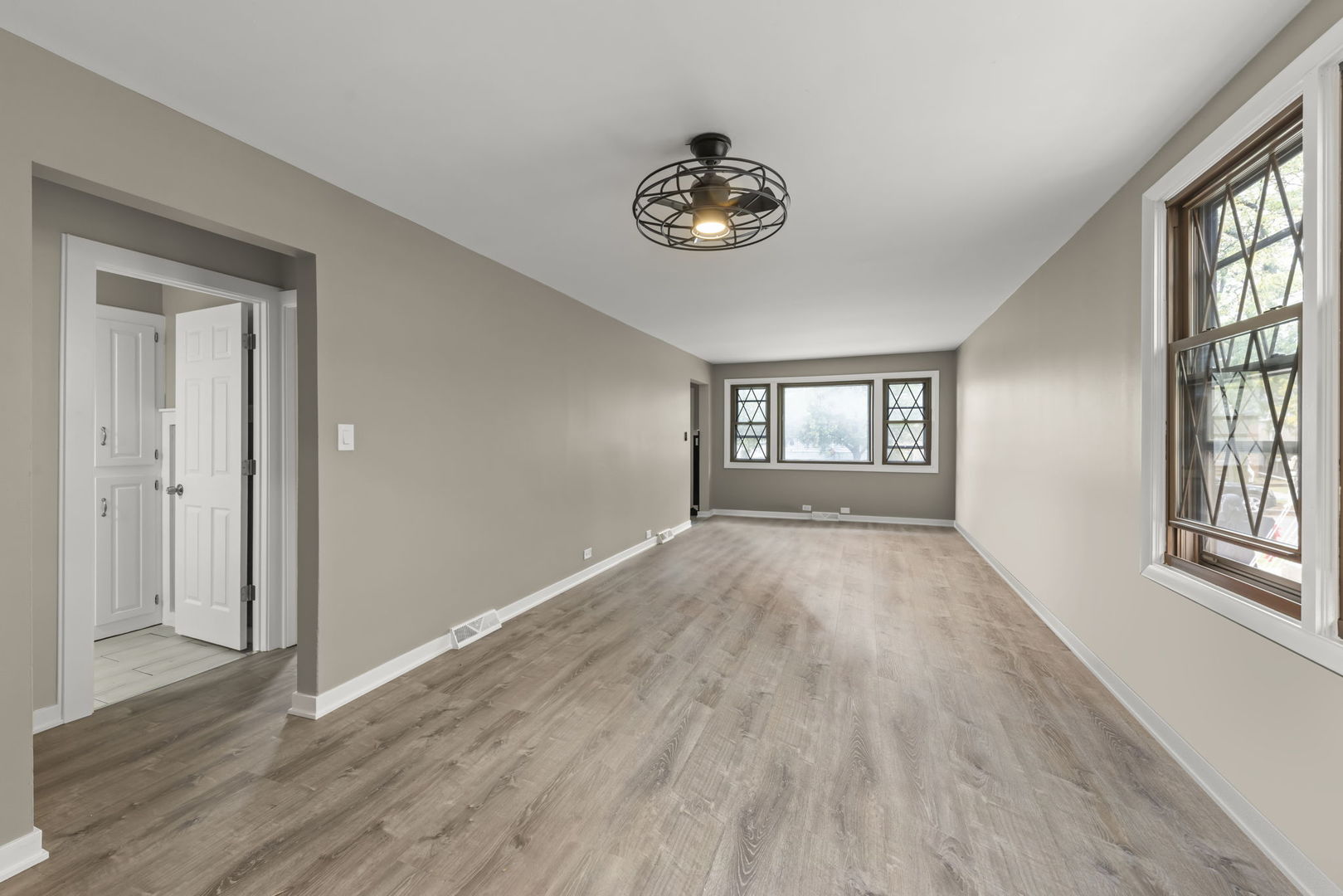 5817 W 64th Street, Chicago, IL 60638