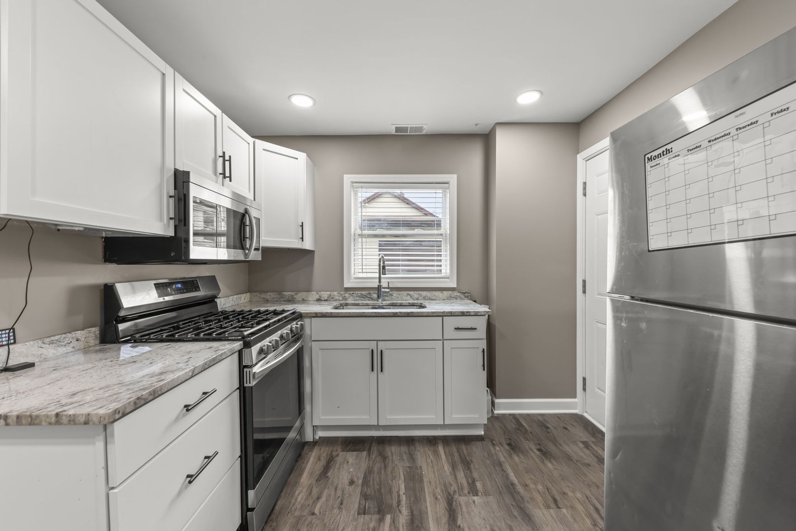 5817 W 64th Street, Chicago, IL 60638