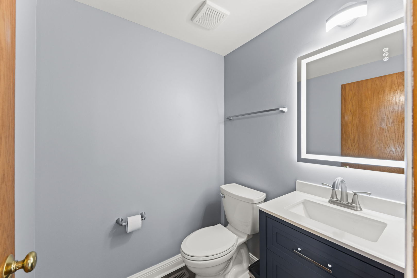 905 Thorn Creek Drive, Joliet, IL 60436