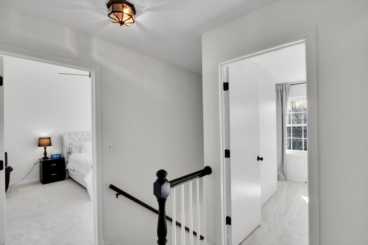 130 Whitehall Court, Grayslake, IL 60030