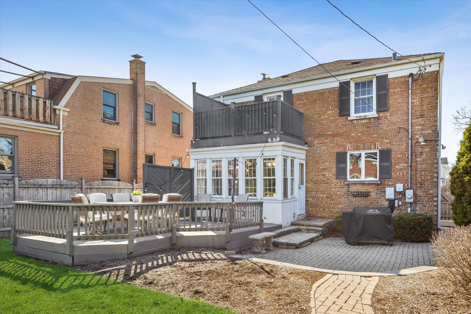 267 N Larch Avenue, Elmhurst, IL 60126