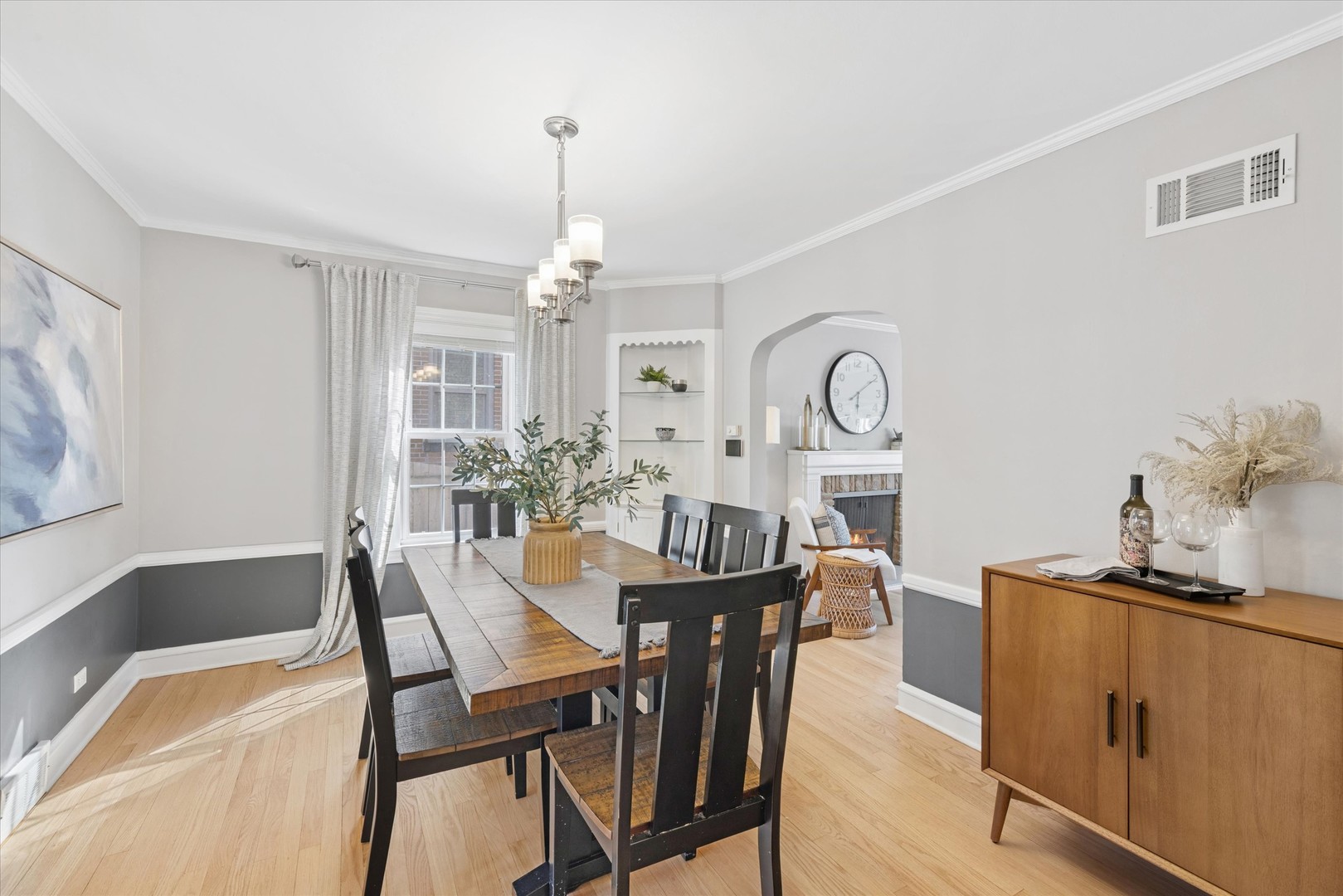 267 N Larch Avenue, Elmhurst, IL 60126