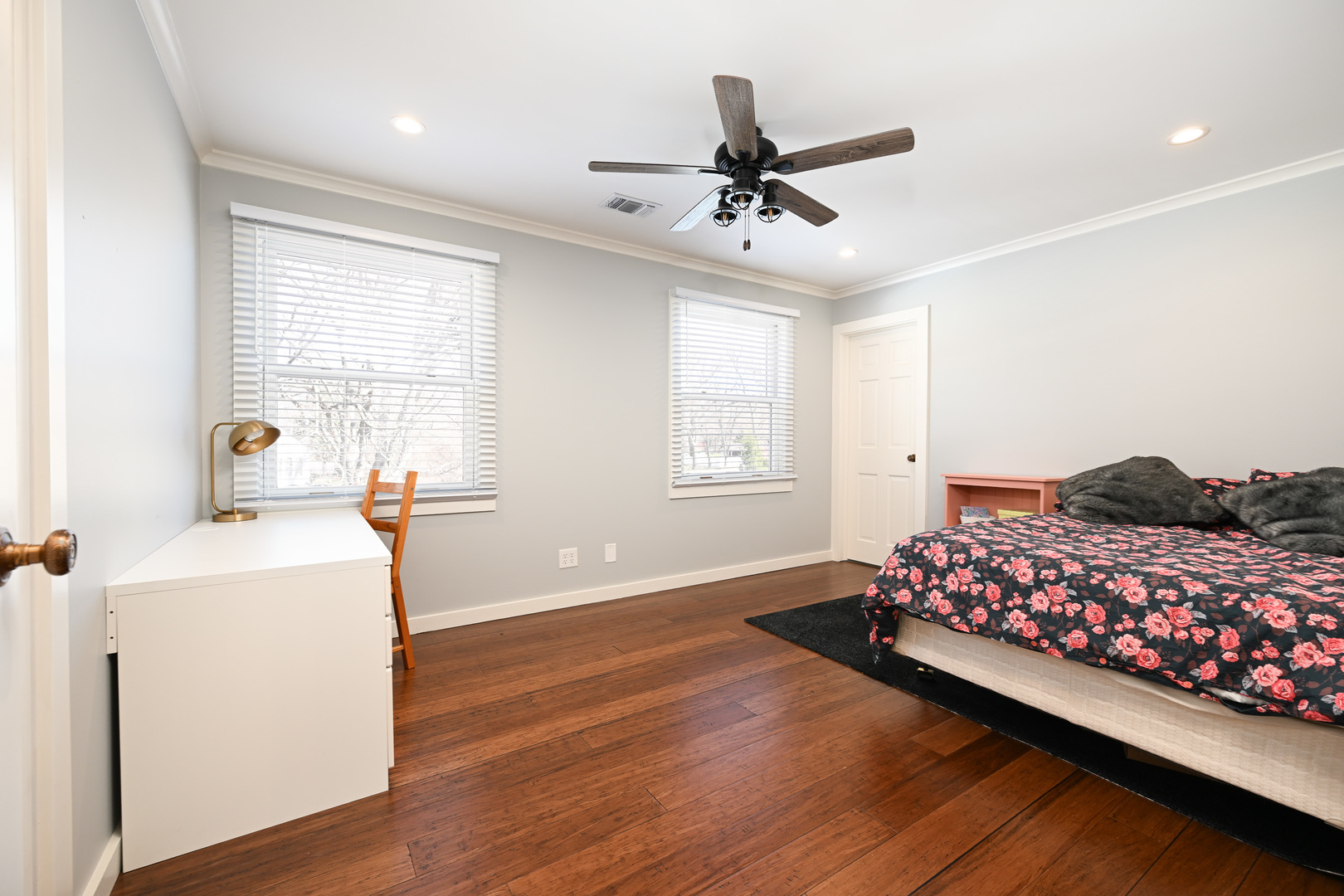 5N300 Powis Road, Wayne, IL 60184