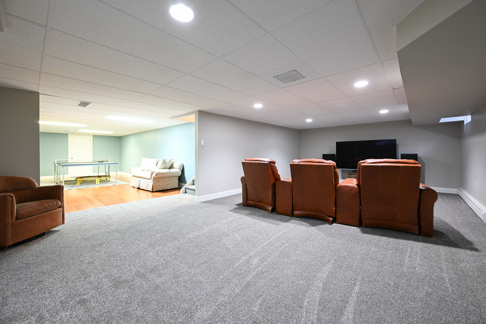 5N300 Powis Road, Wayne, IL 60184