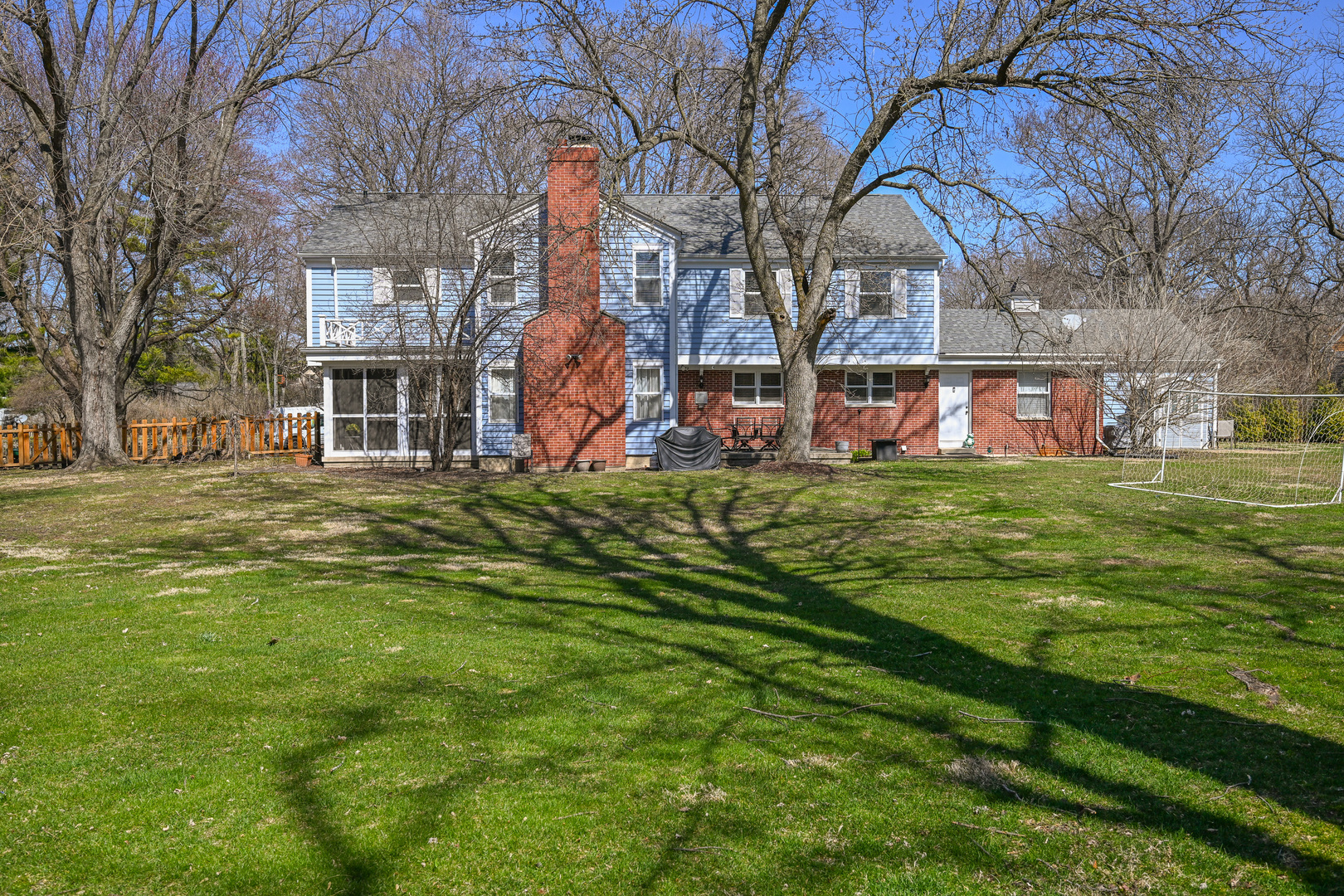 5N300 Powis Road, Wayne, IL 60184