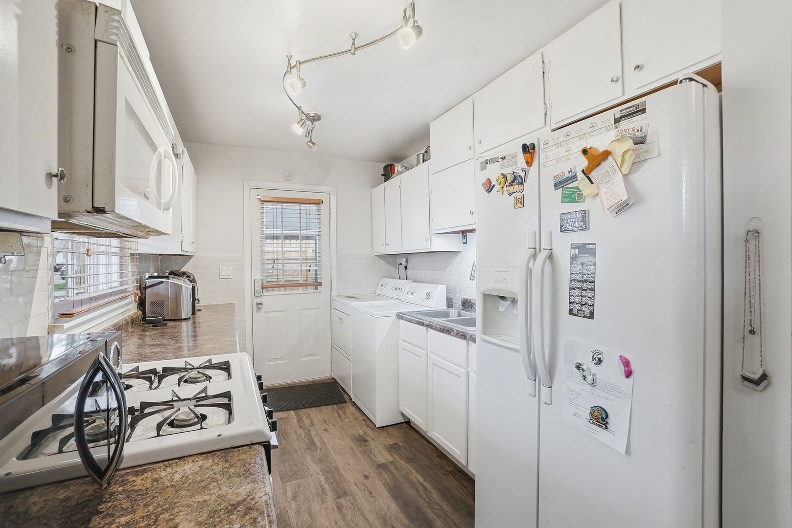 2212 W Capri Avenue, Joliet, IL 60436