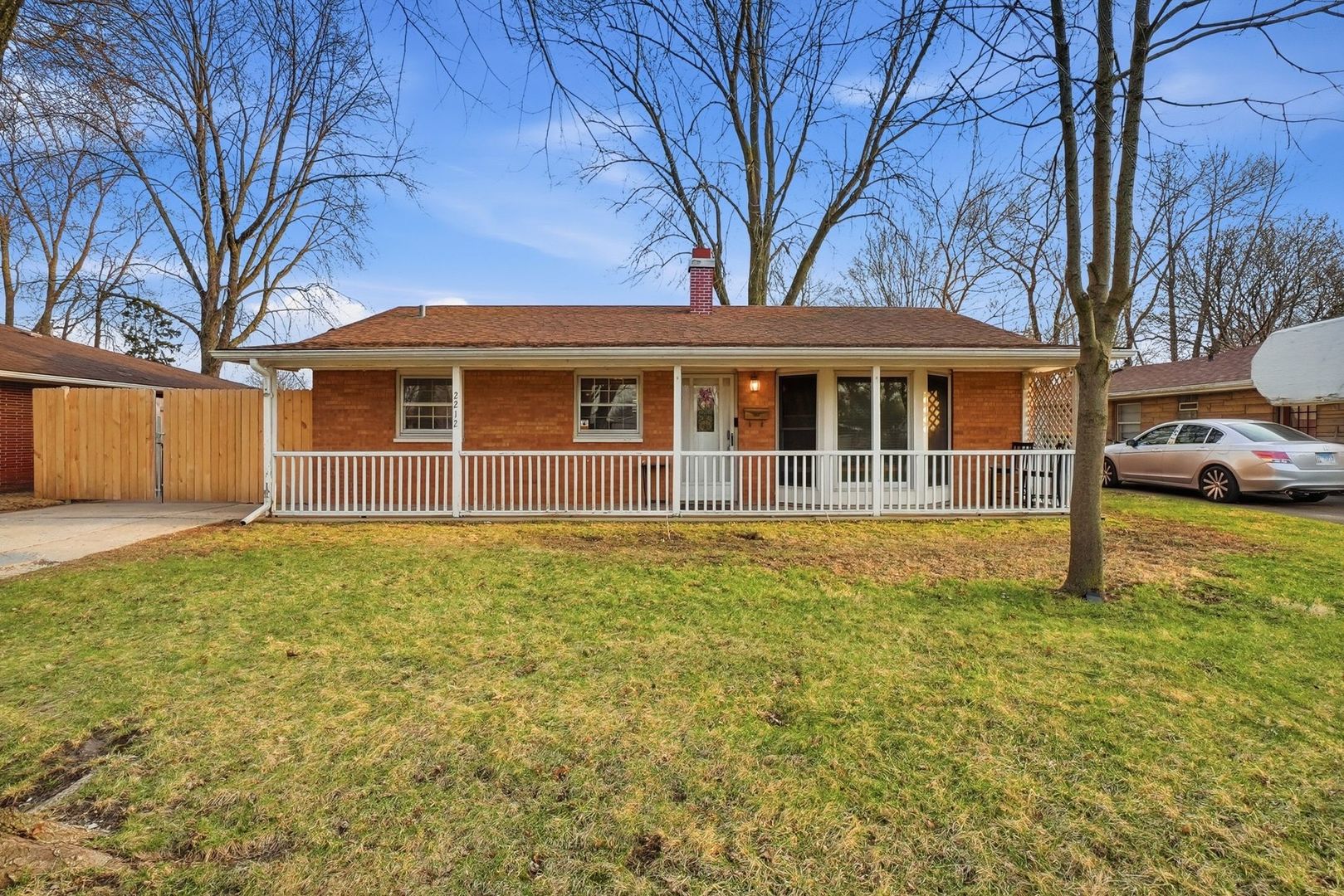 2212 W Capri Avenue, Joliet, IL 60436