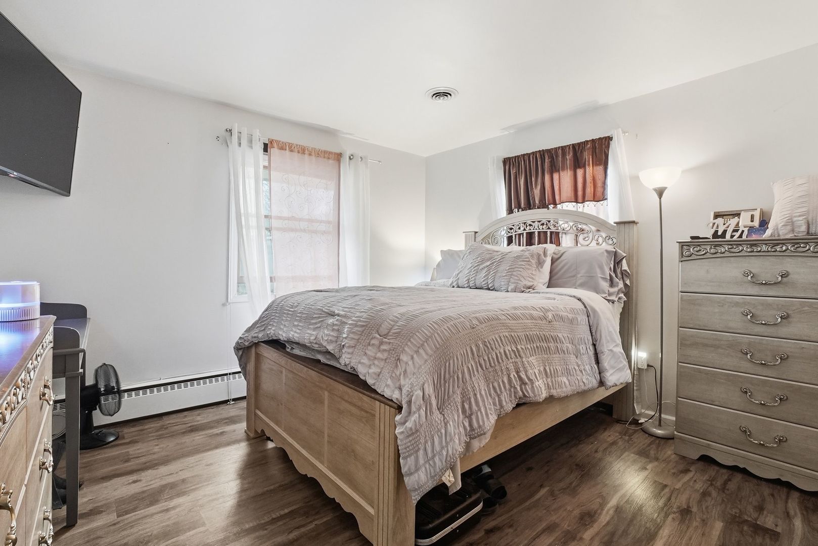 2212 W Capri Avenue, Joliet, IL 60436