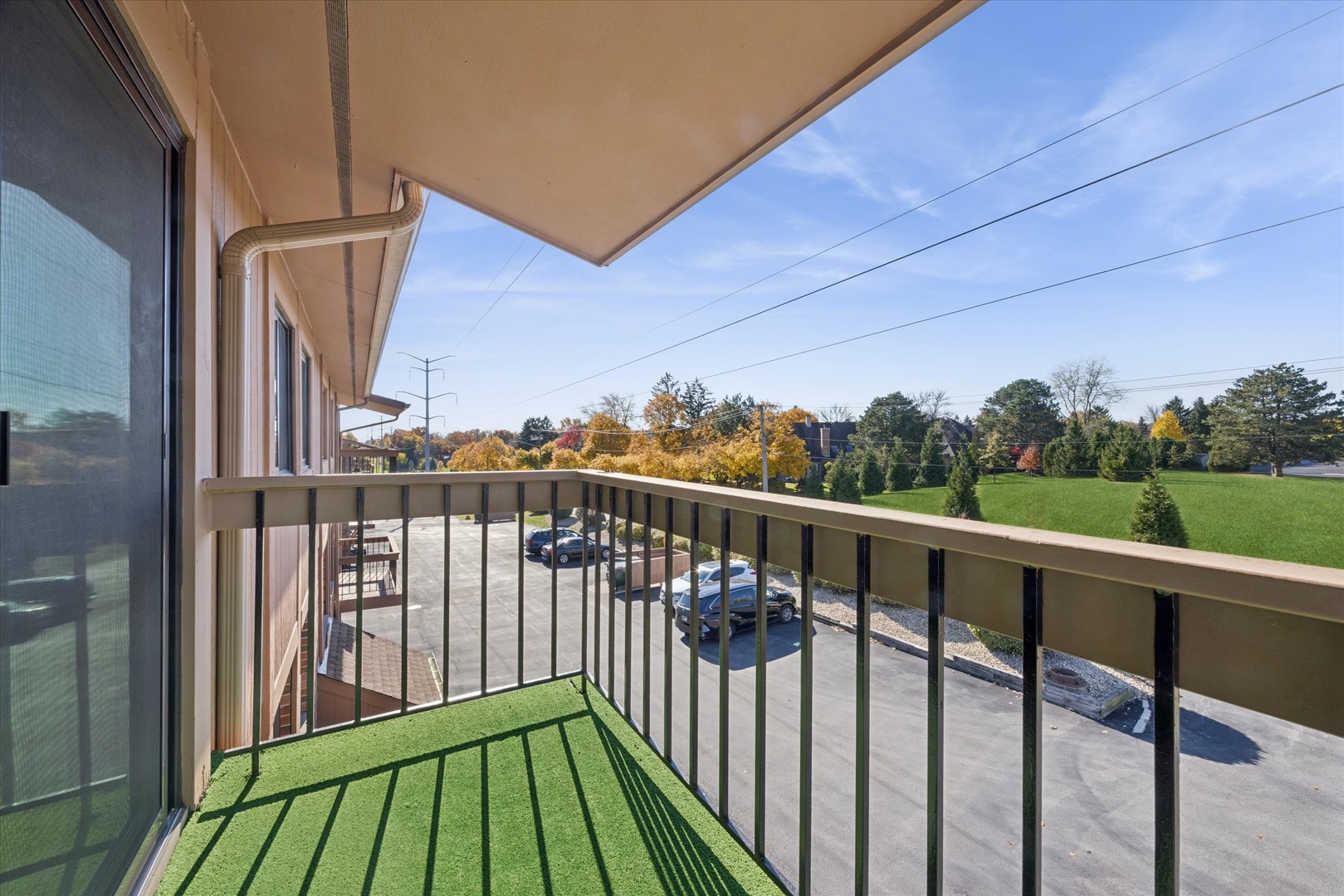 7990 Garfield Avenue #14-3, Burr Ridge, IL 60527