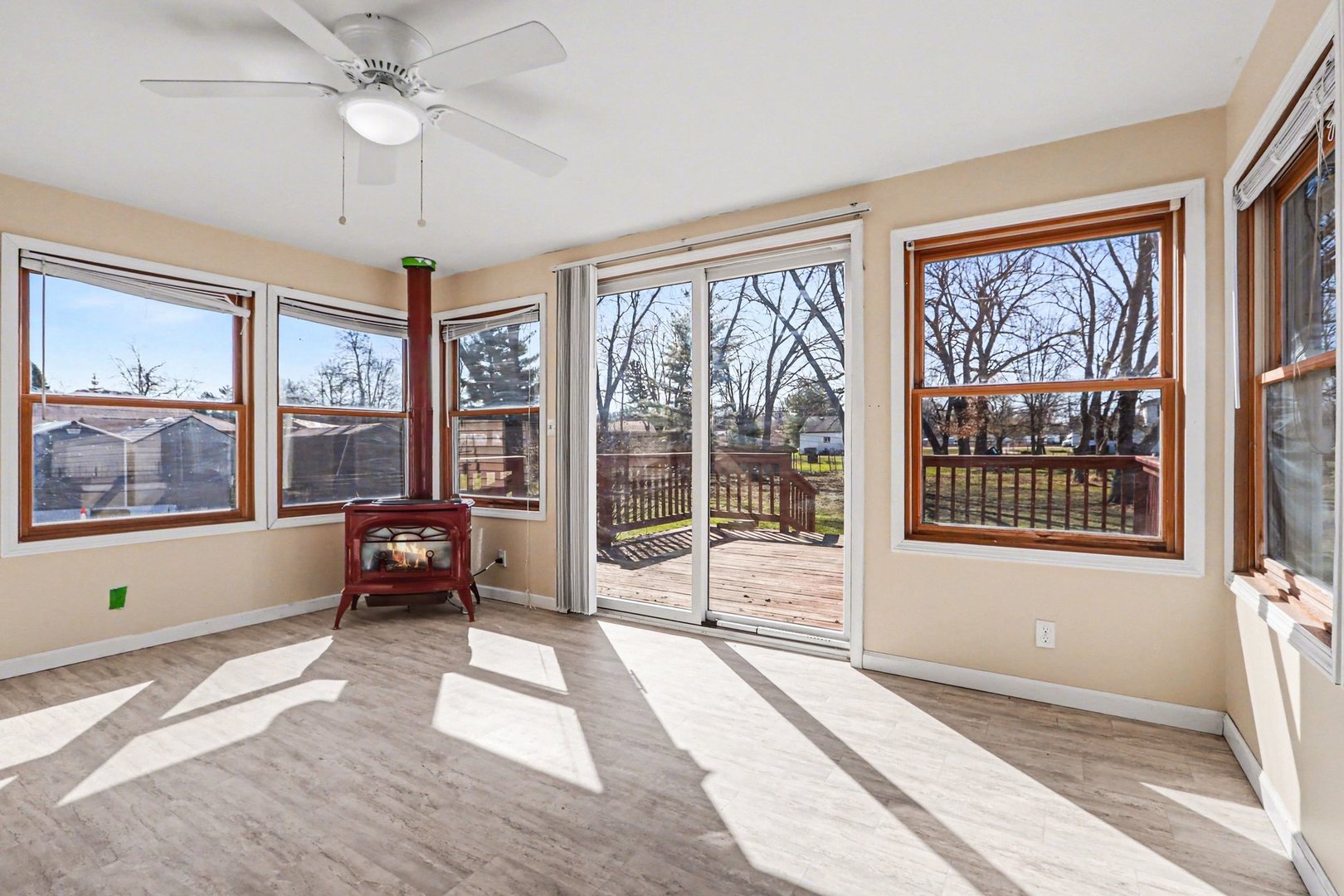 285 E 1st Street, Braidwood, IL 60408