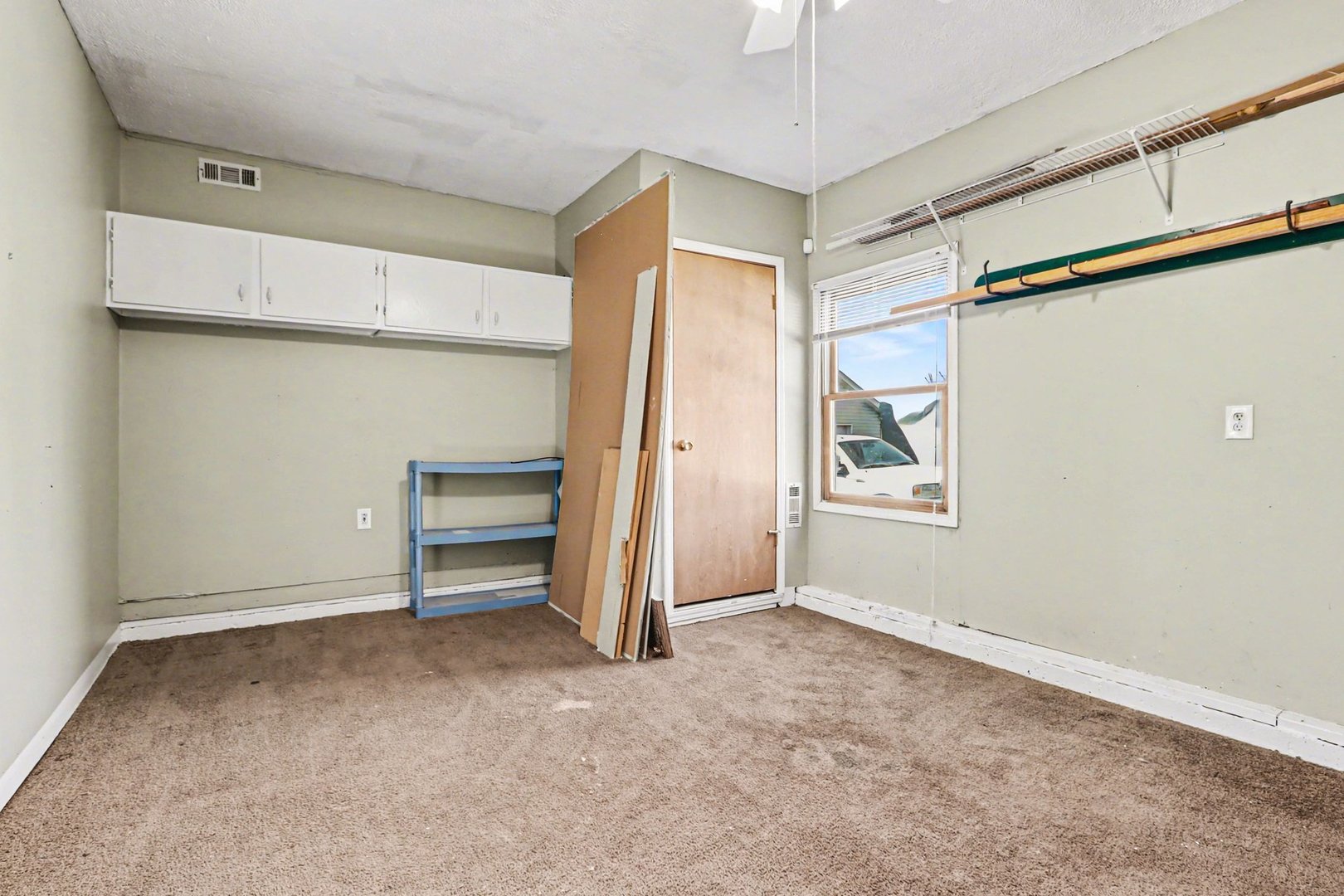 285 E 1st Street, Braidwood, IL 60408